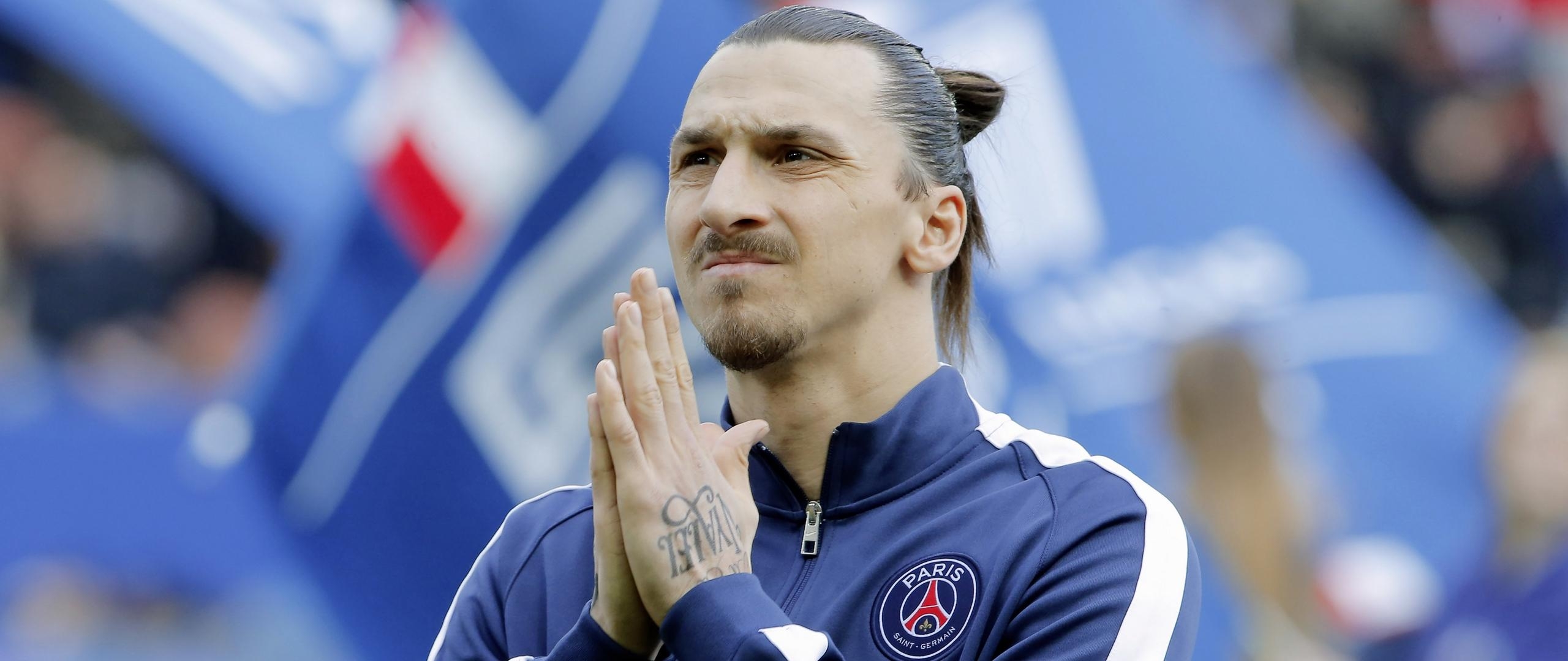 2560x1080 Download Wallpaper  Zlatan Ibrahimovic, Paris Saint Germain, Dual Screen