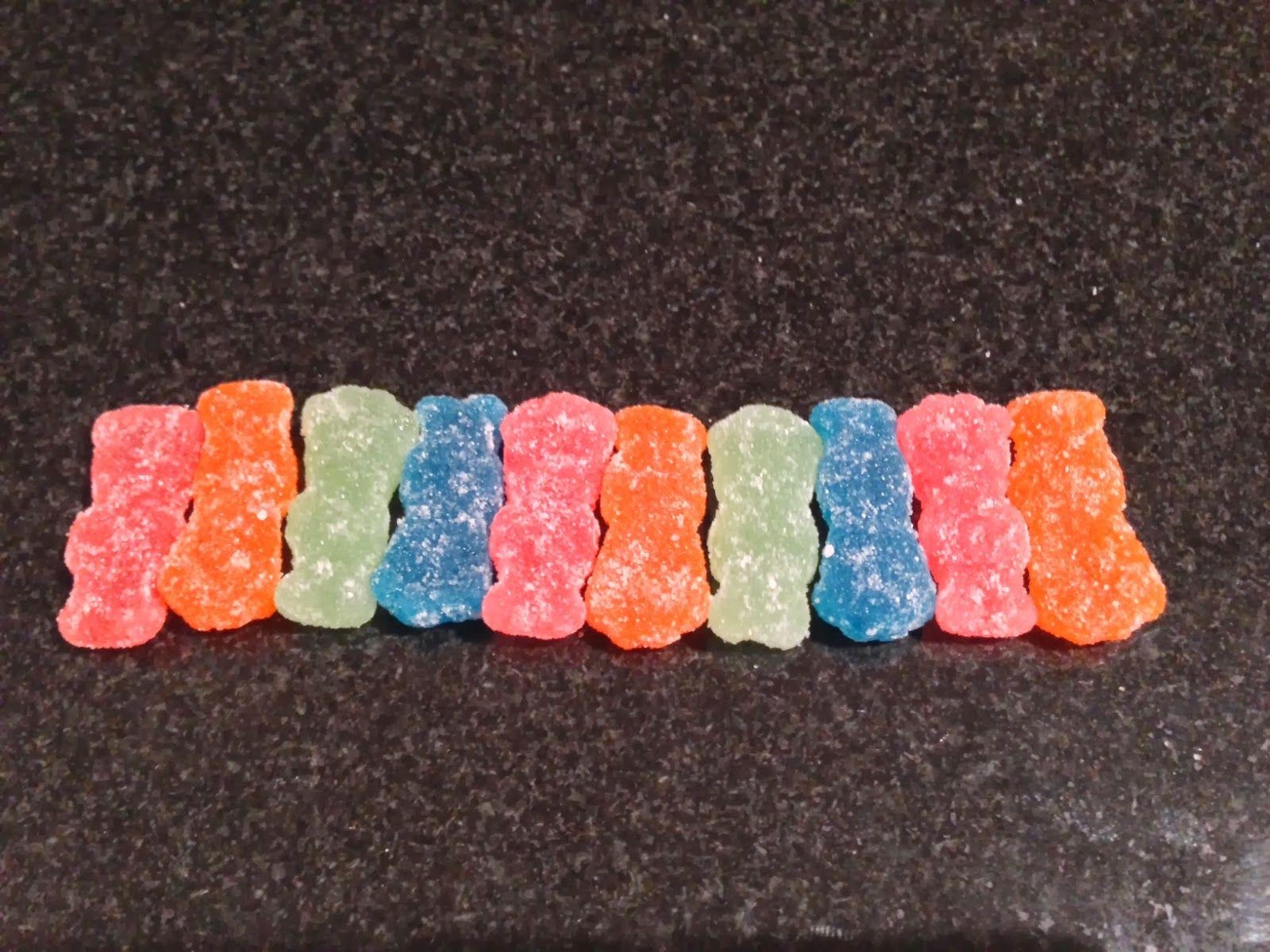 1600x1200 What Does a Quadrillion Sour Patch Kids Look Like?, Desktop