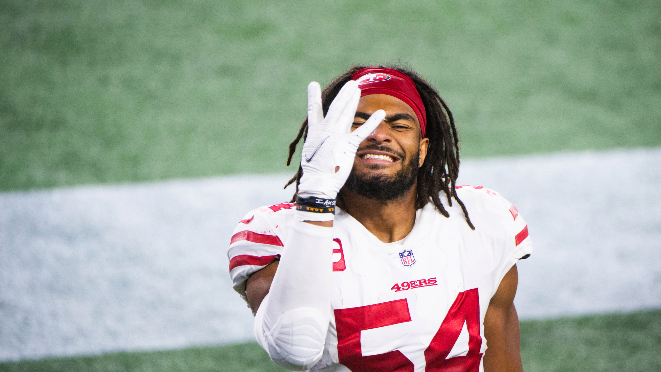 2560x1440 49ers, Fred Warner Agree To 5 Year, $95 Million Extension, Desktop