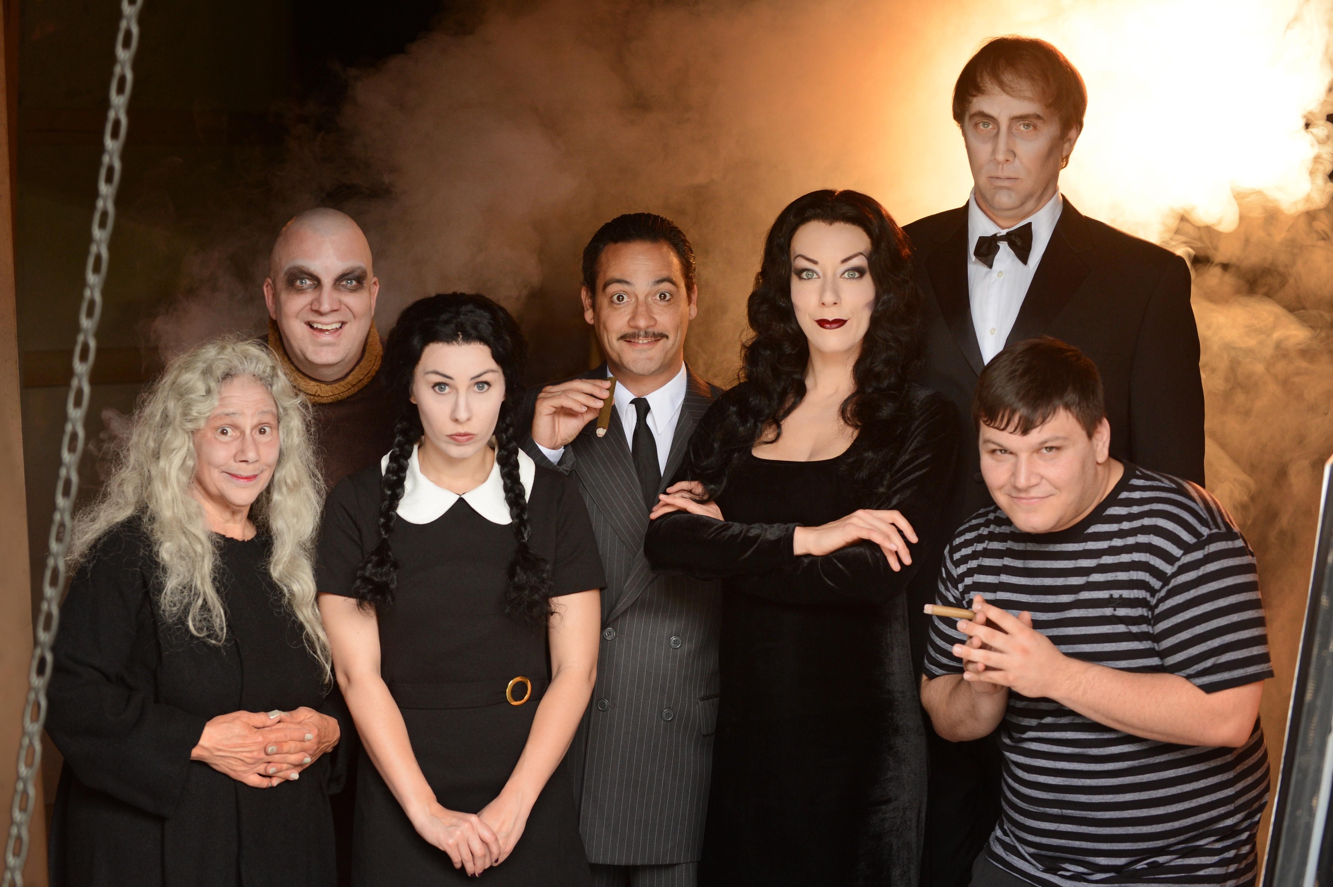 4640x3090 Addams Family Wallpaper PNOUA2  px, Desktop