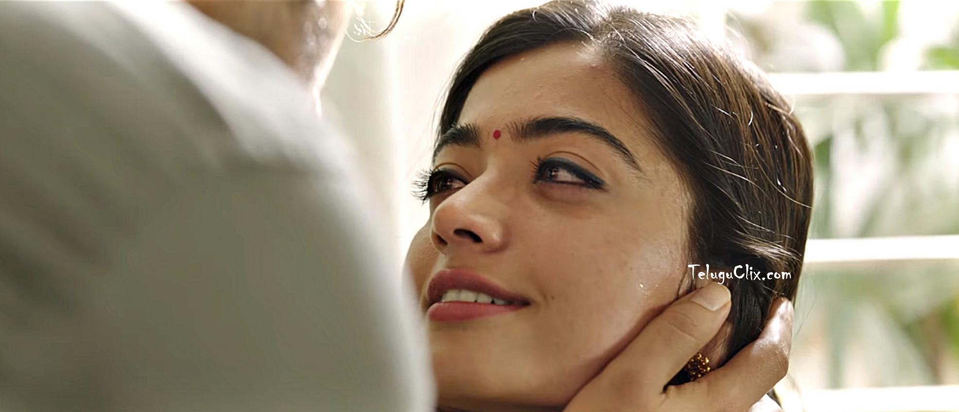 1980x850 Rashmika Mandanna in From Dear Comrade Movie HD HQ Photo Stills, Dual Screen