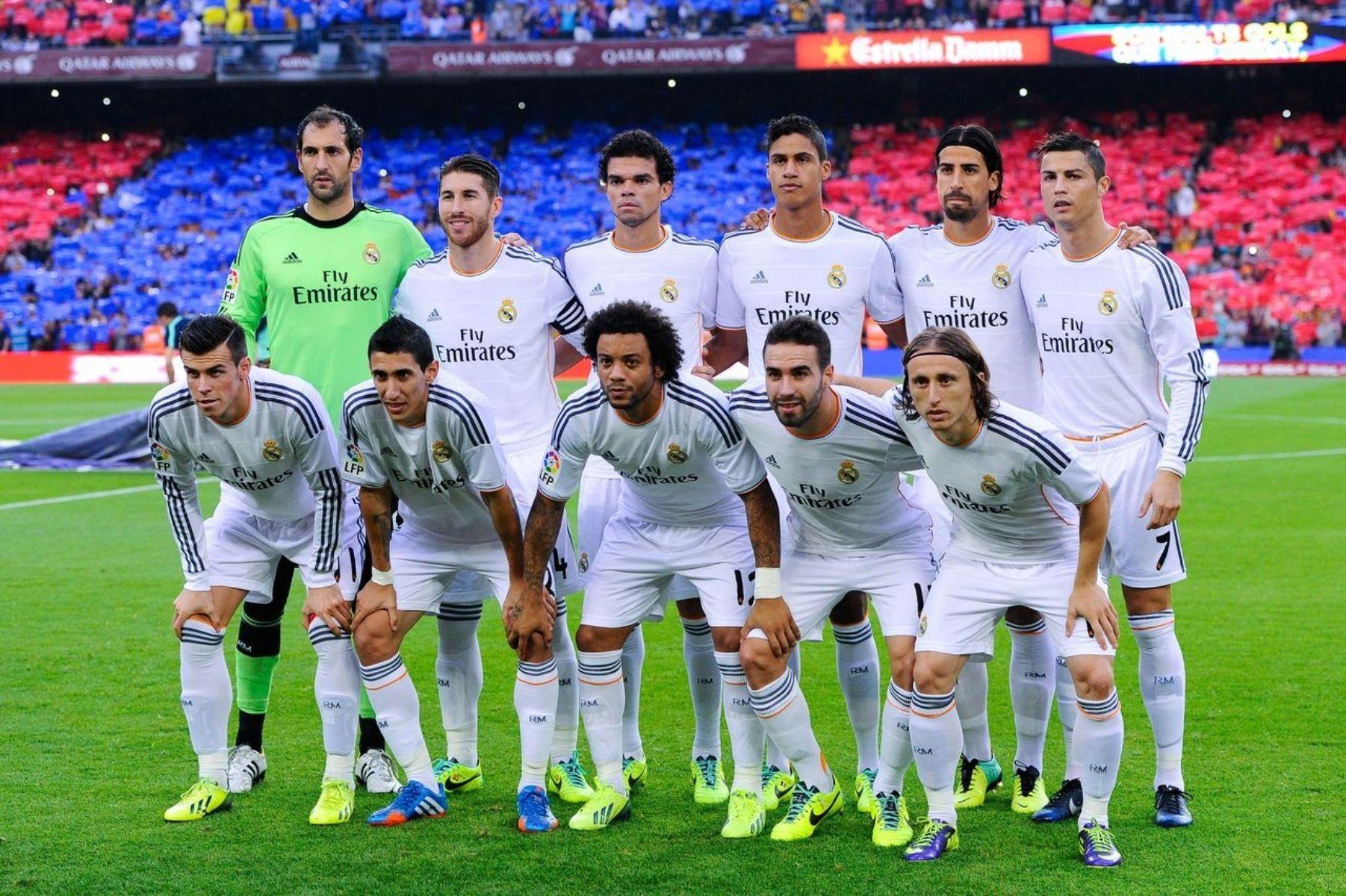 1810x1200 Real Madrid 2015 Squad, Desktop