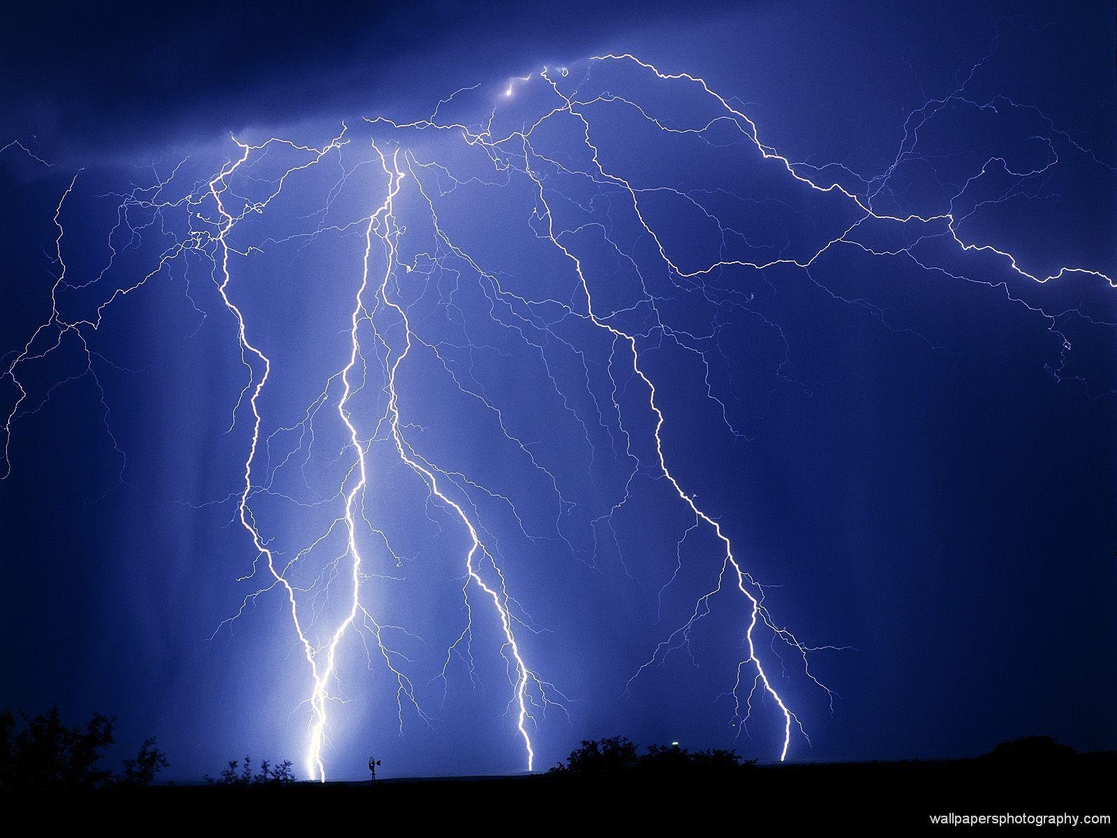 1600x1200 Thunder and lighting Wallpaper, Print, Posters, Desktop