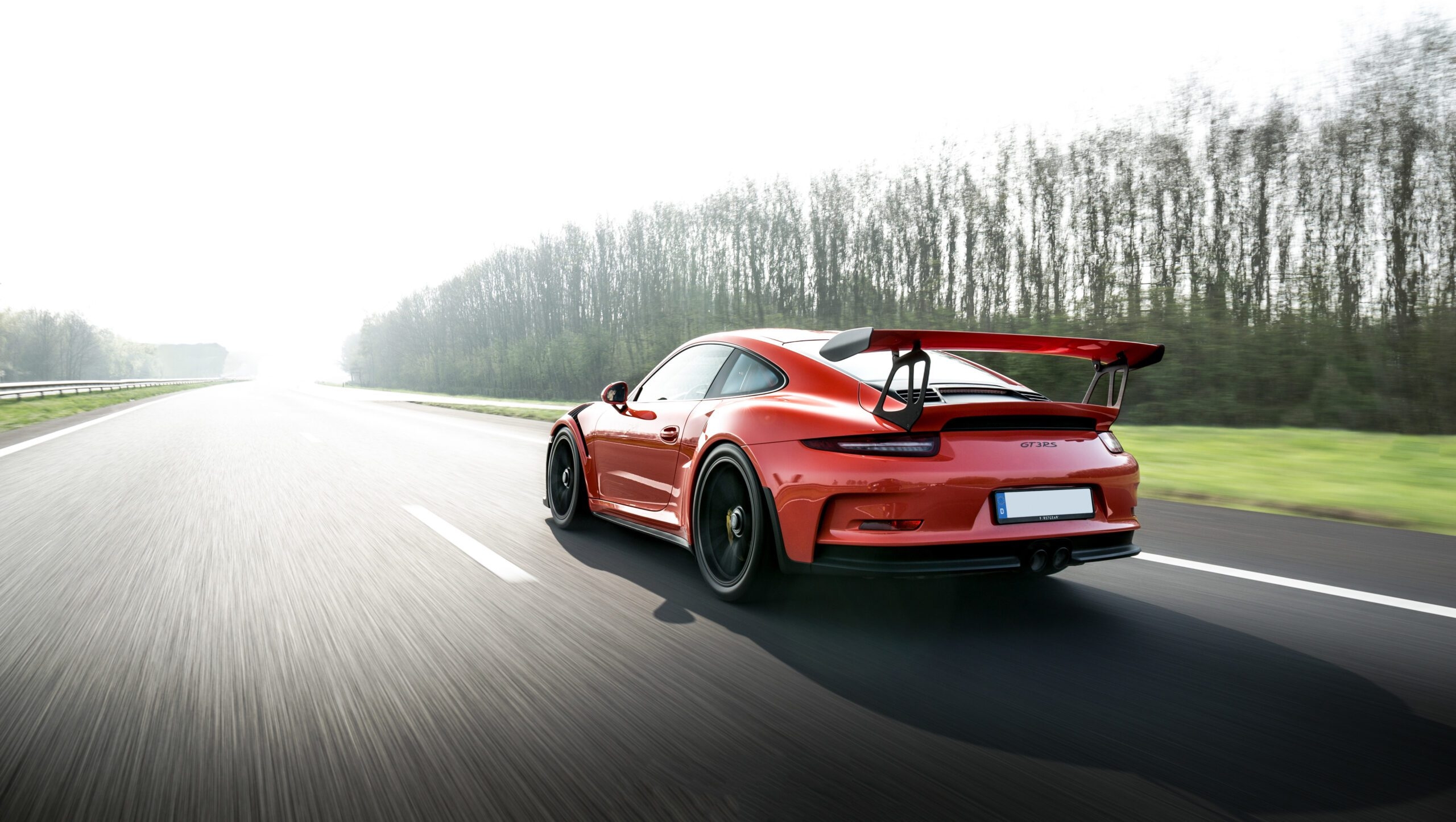 2560x1450 Porsche 911 GT3 RS Wallpaper, Desktop