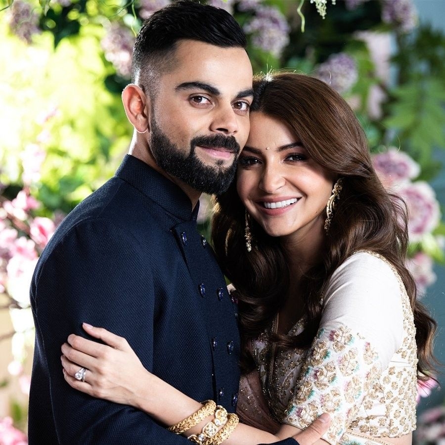 900x900 Virat Kohli and Anushka Sharma wish each on 2nd wedding, Phone