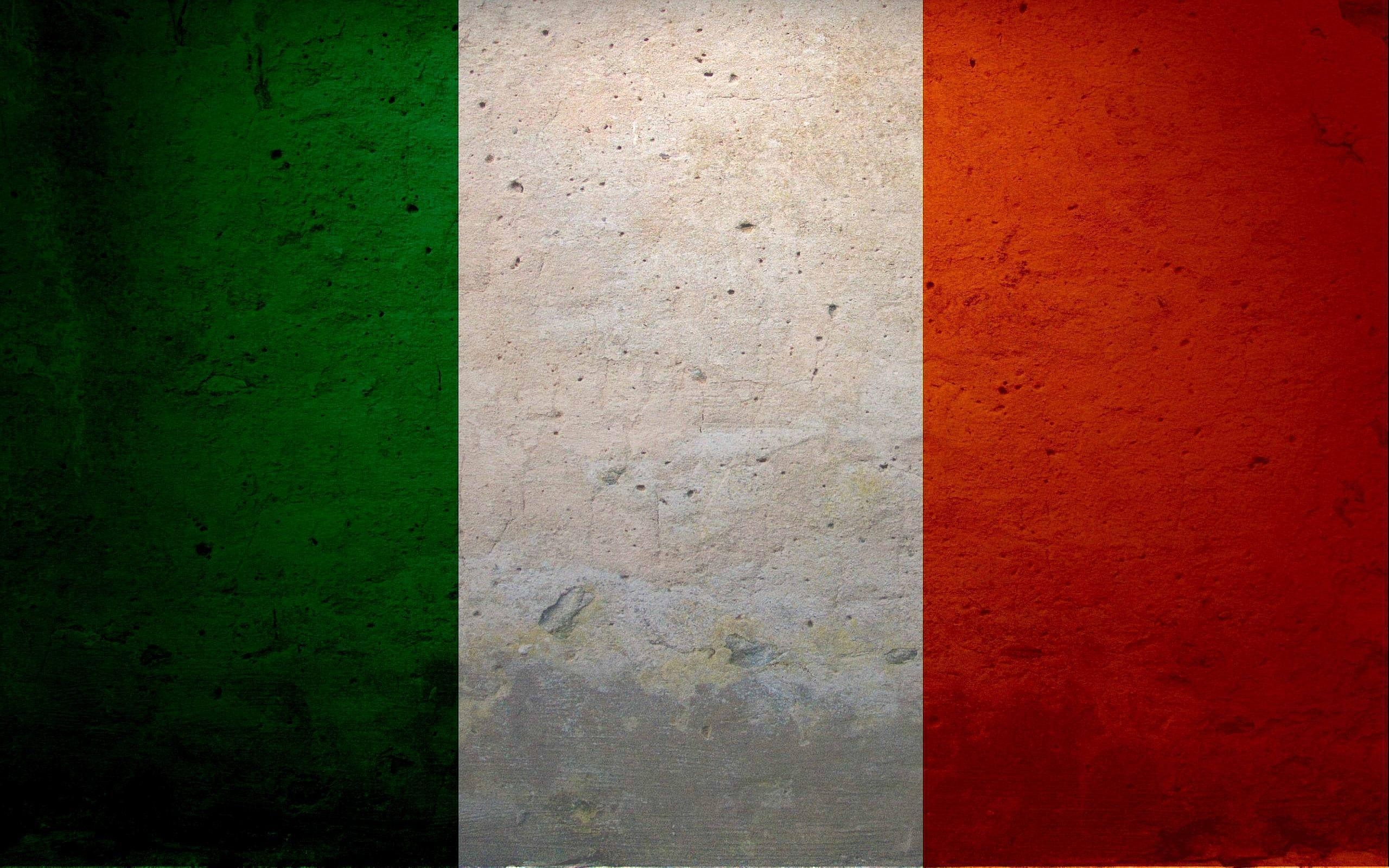 2560x1600 italian flag image, Desktop