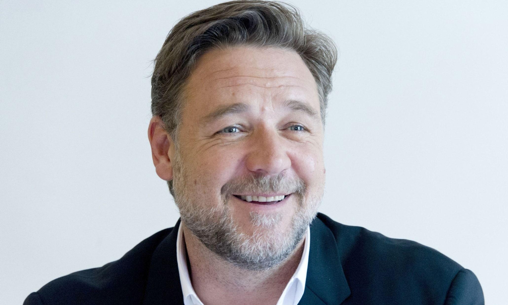 2060x1240 Russell Crowe HD Desktop Wallpaperwallpaper.net, Desktop