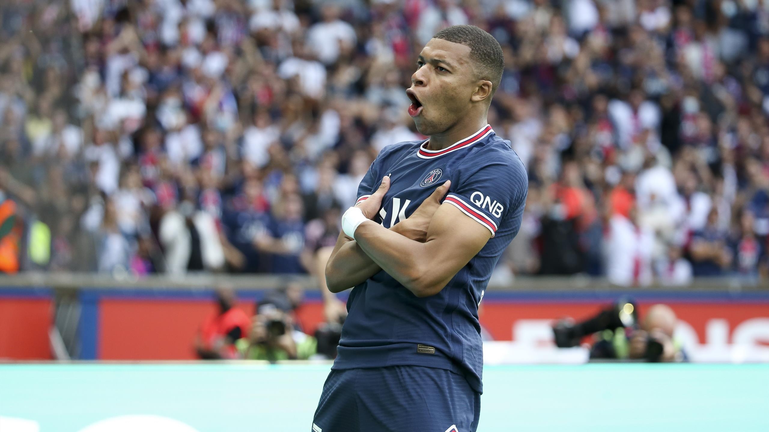 2560x1440 I don't see him leaving' sporting director Leonardo provides Kylian Mbappe transfer update, Desktop