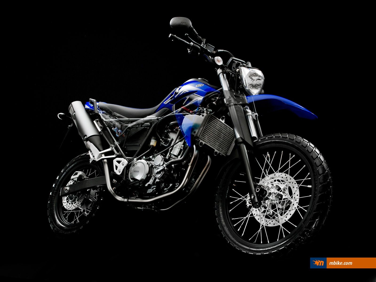 1600x1200 Yamaha XT 660 R Wallpaper, Desktop