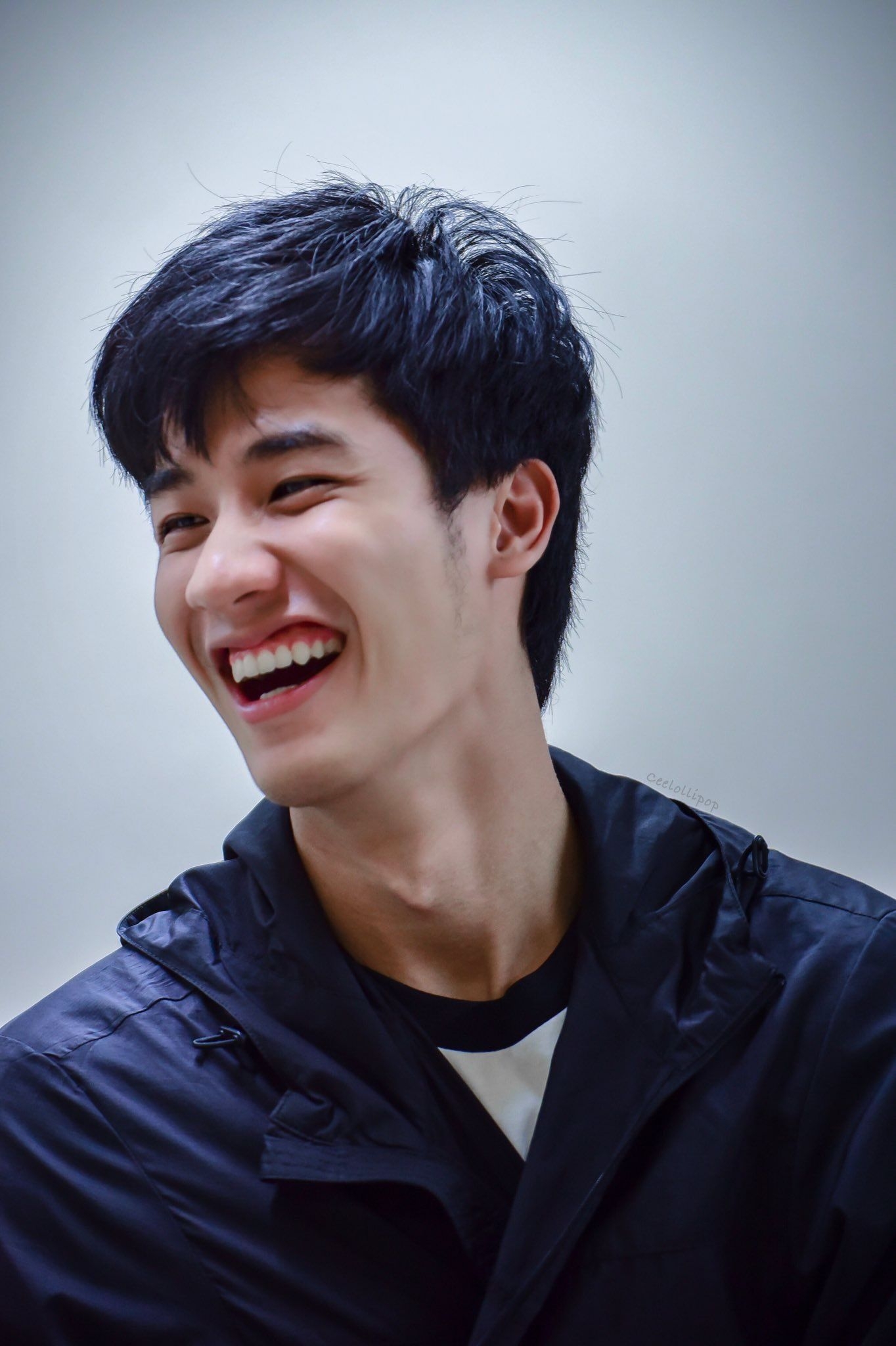 1370x2050 Best Tay Tawan Vihokratana image. actors, thai drama, gmm, Phone