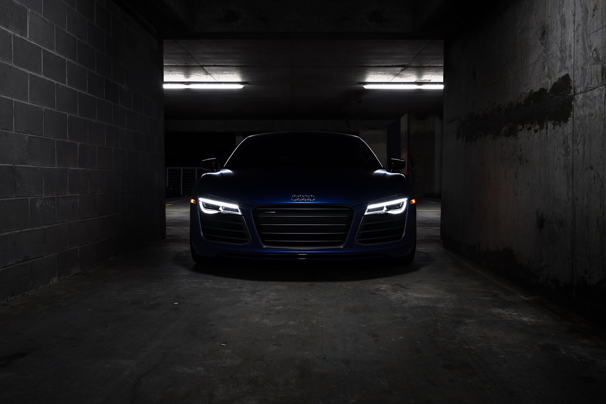 2050x1370 Awesome Audi R8 Wallpaper, Desktop