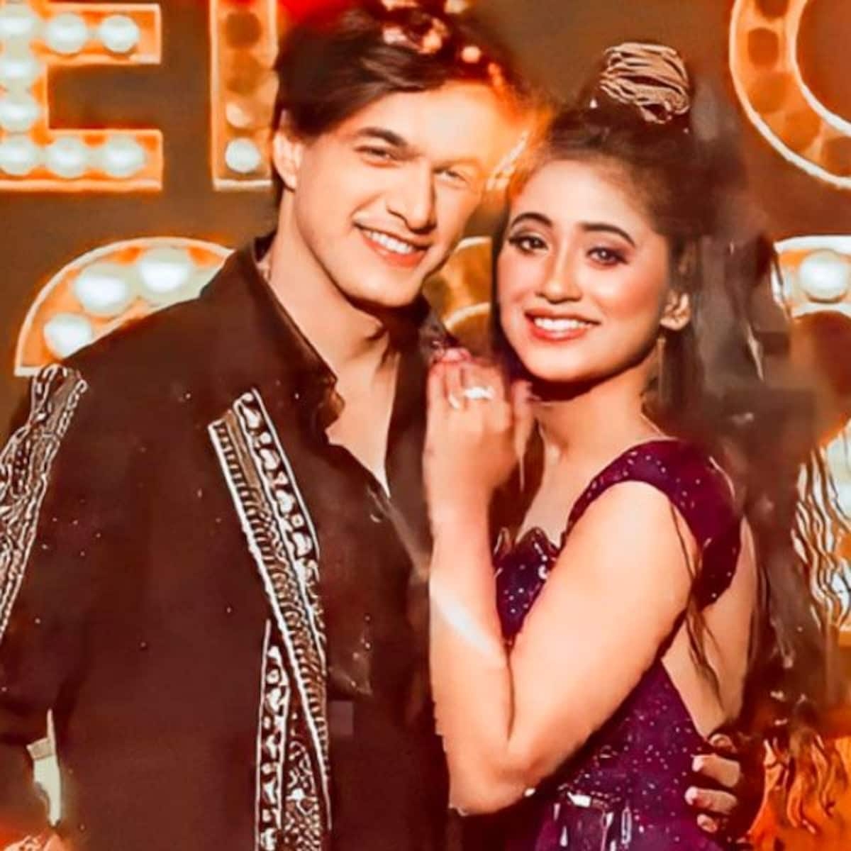 1200x1200 Yeh Rishta Kya Kehlata Hai: Mohsin Khan and Shivangi Joshi's look from the New Year special show leaves us excited for their dance performance, Phone