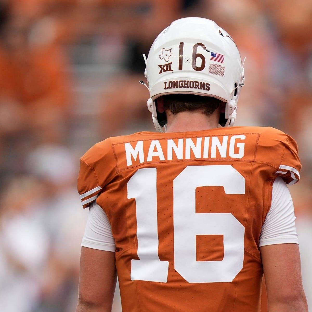 1200x1200 Arch Manning goes viral after Texas, Phone