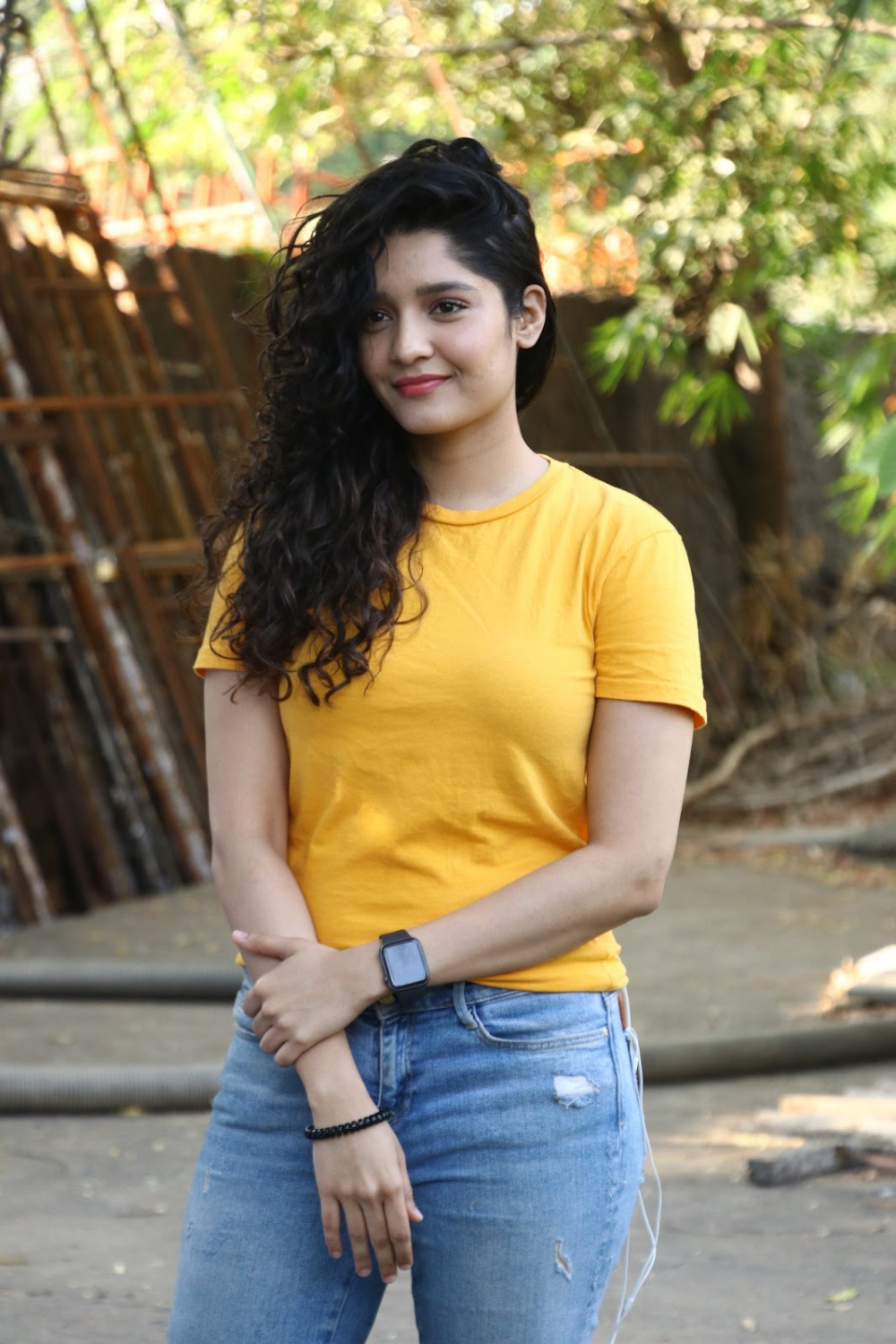 1000x1500 Oh My Kadavule Movie Ritika Singh stills. dVIRALS in 2020, Phone