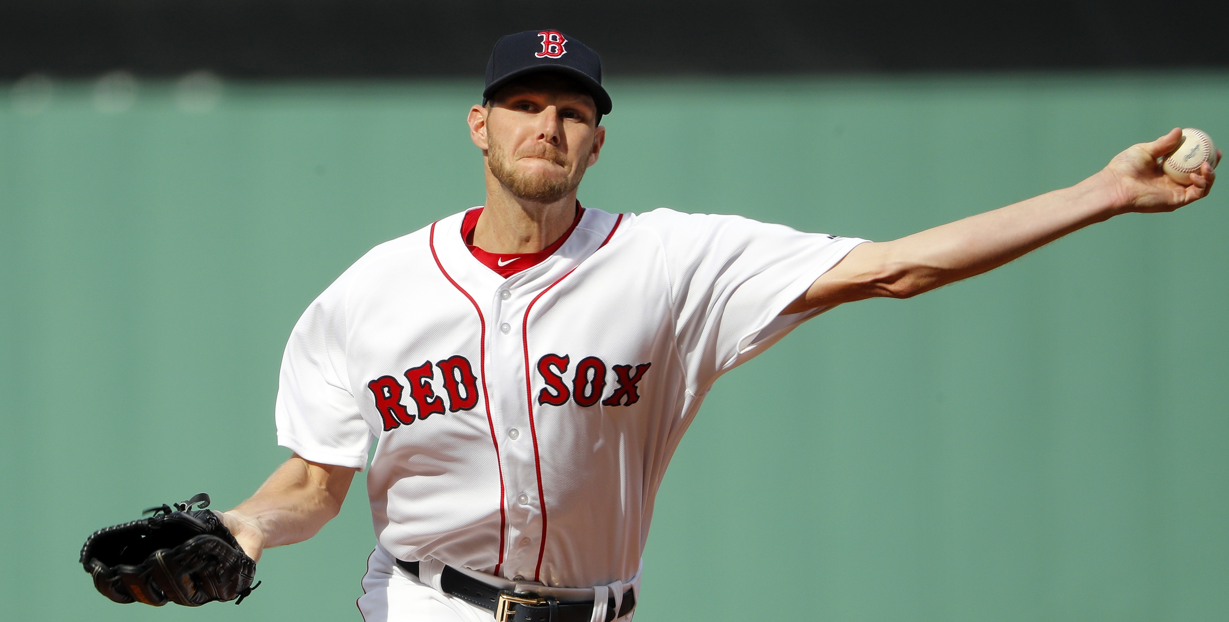 4060x2060 Chris Sale gets first win with Boston Red Sox; Mitch Moreland homers, Desktop