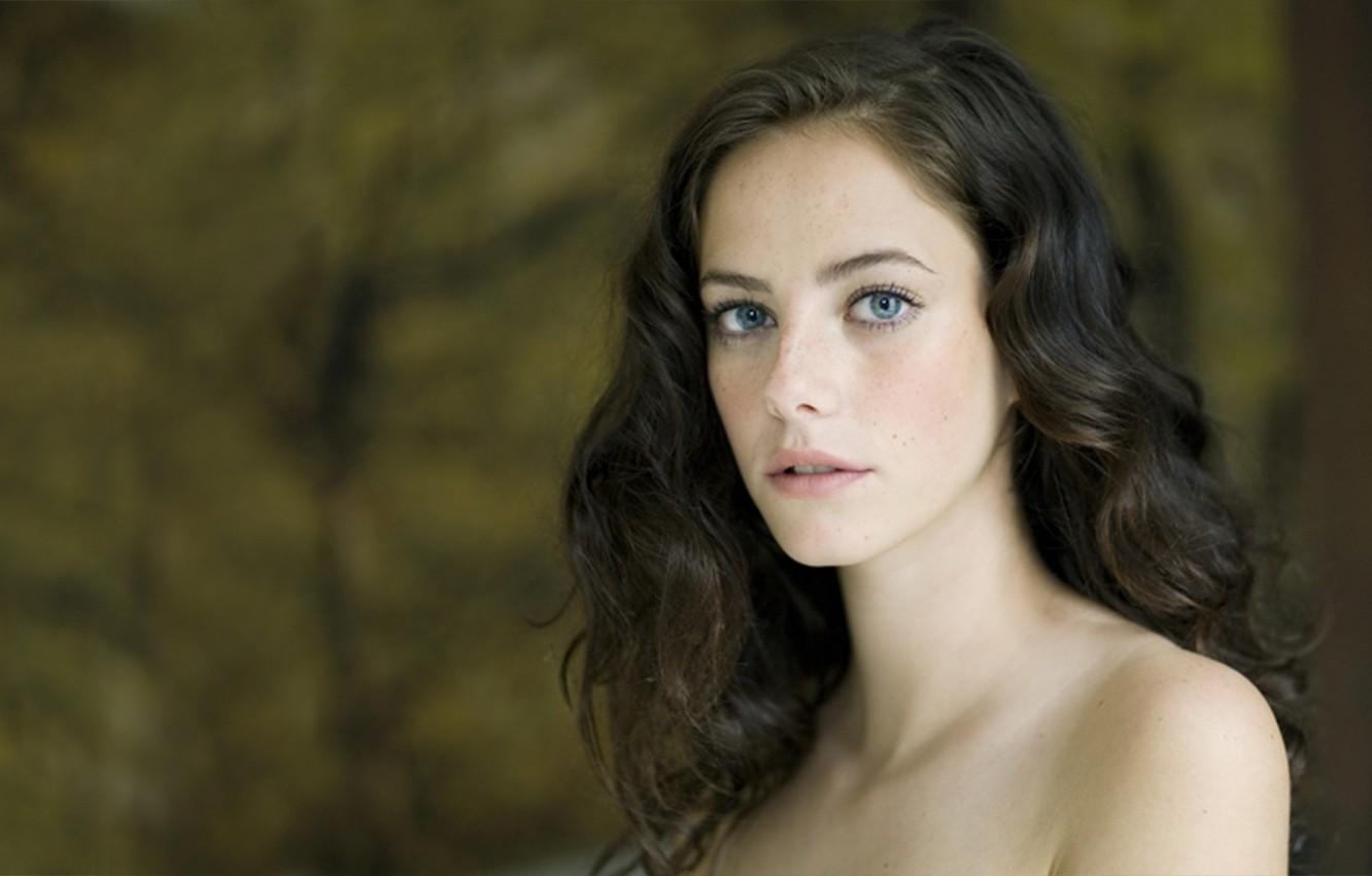 1340x850 Wallpaper Brunette, Model, Kaya Scodelario, Rock, Scodelario, Desktop