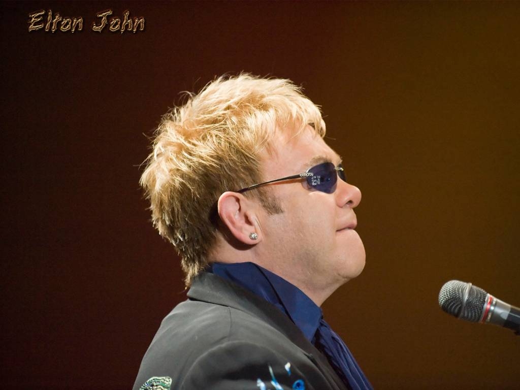 1030x770 Elton John, Desktop