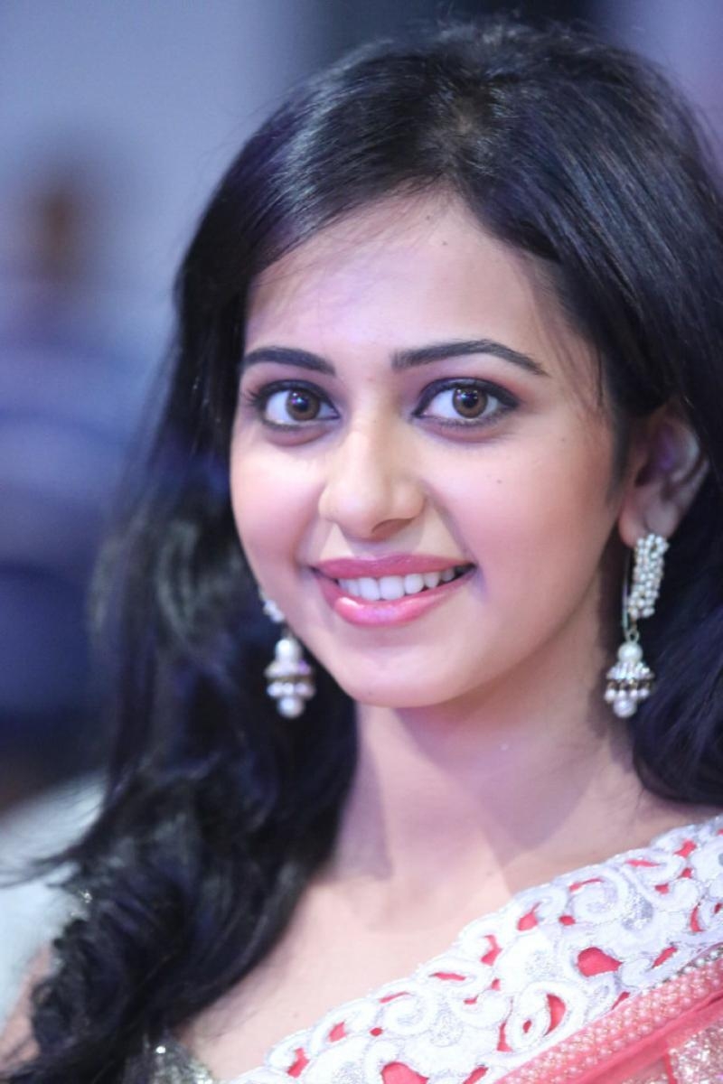 800x1200 Rakul Preet Singh Wallpaper: Rakul Preet Singh Wallpaper, Phone