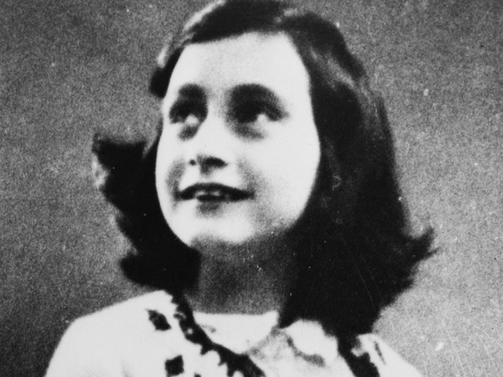 1600x1200 Anne Frank Quotes From Her Diary Hd Wallpaper. Dairy Of Anne Frank, Desktop