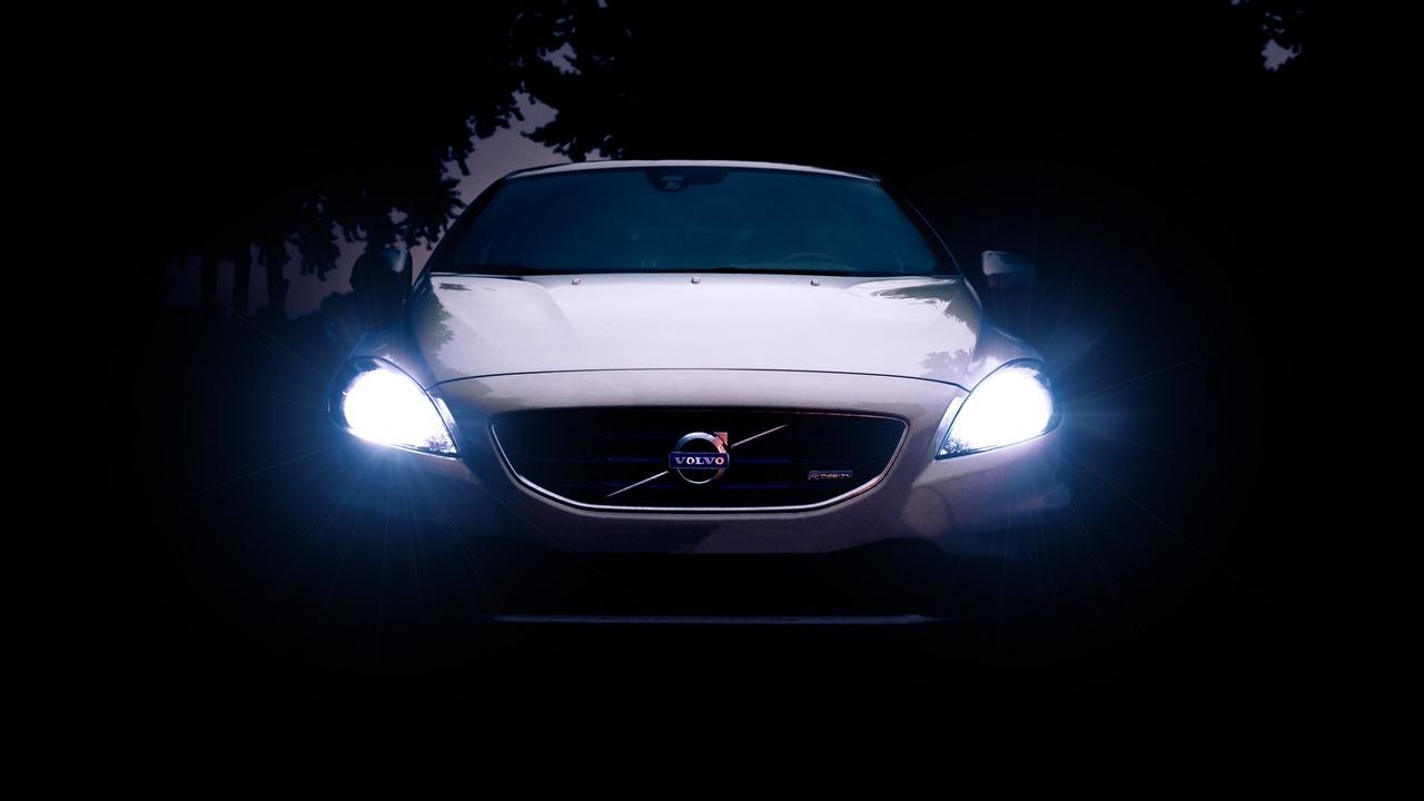 1280x720 Wallpaper volvo v volvo, headlights, light, front view, night HD, Desktop