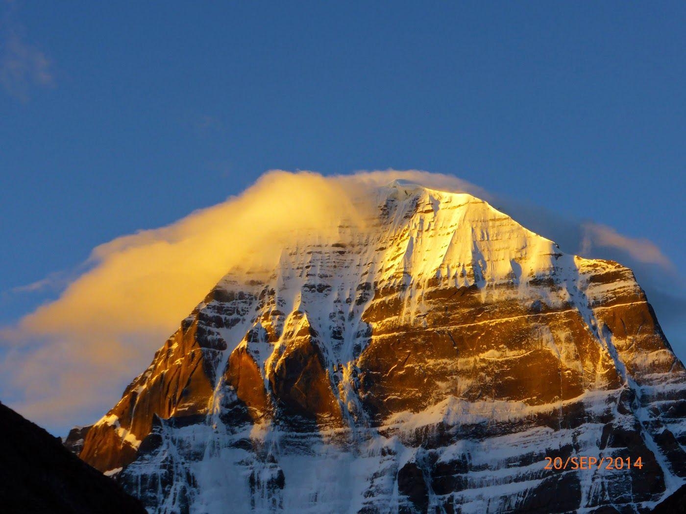 1400x1050 An illuminated Mount Kailash in Tibet. kailash, Desktop