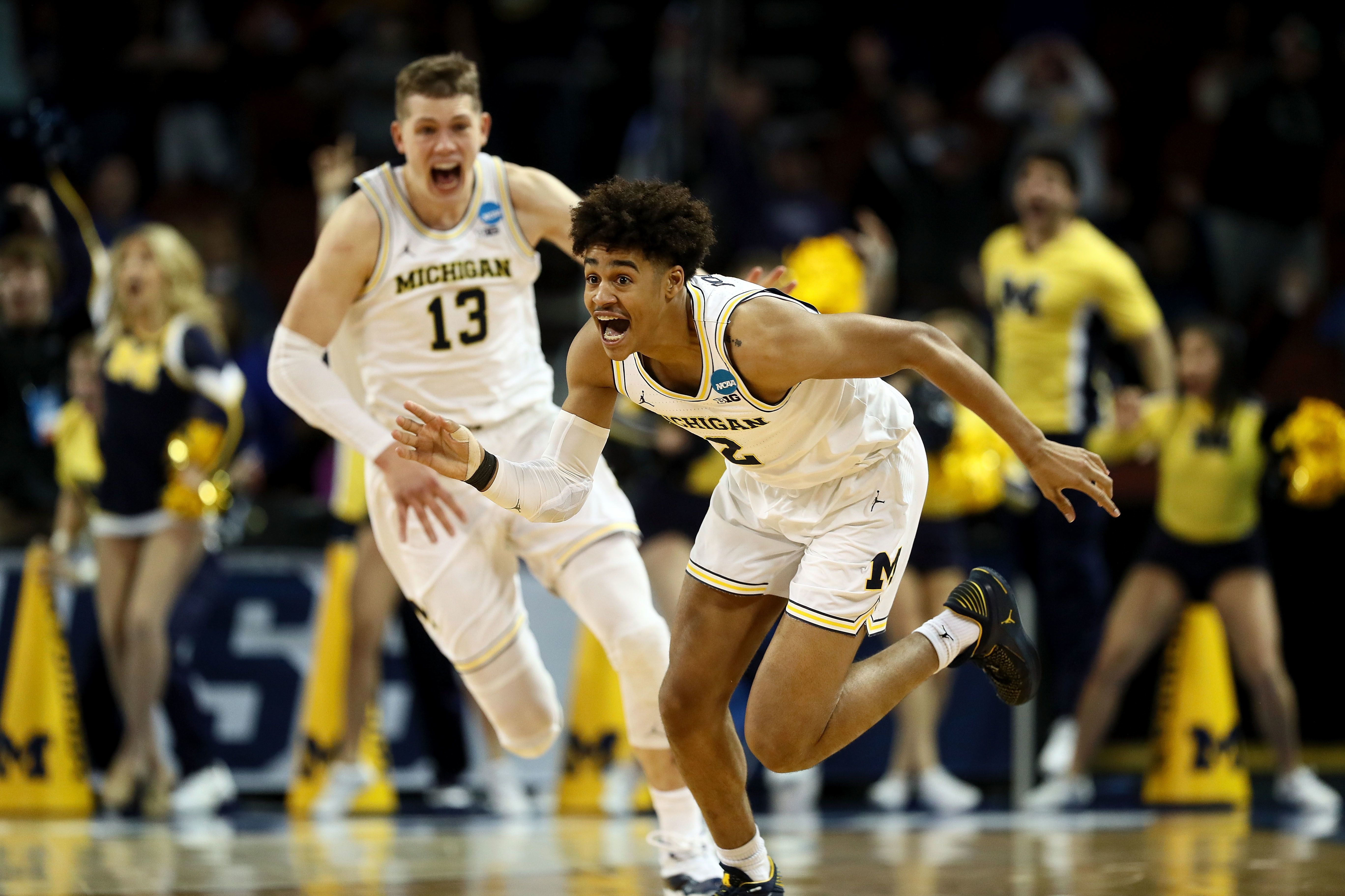 5480x3650 Michigan Basketball: Jordan Poole channels Trey Burke to beat Houston, Desktop