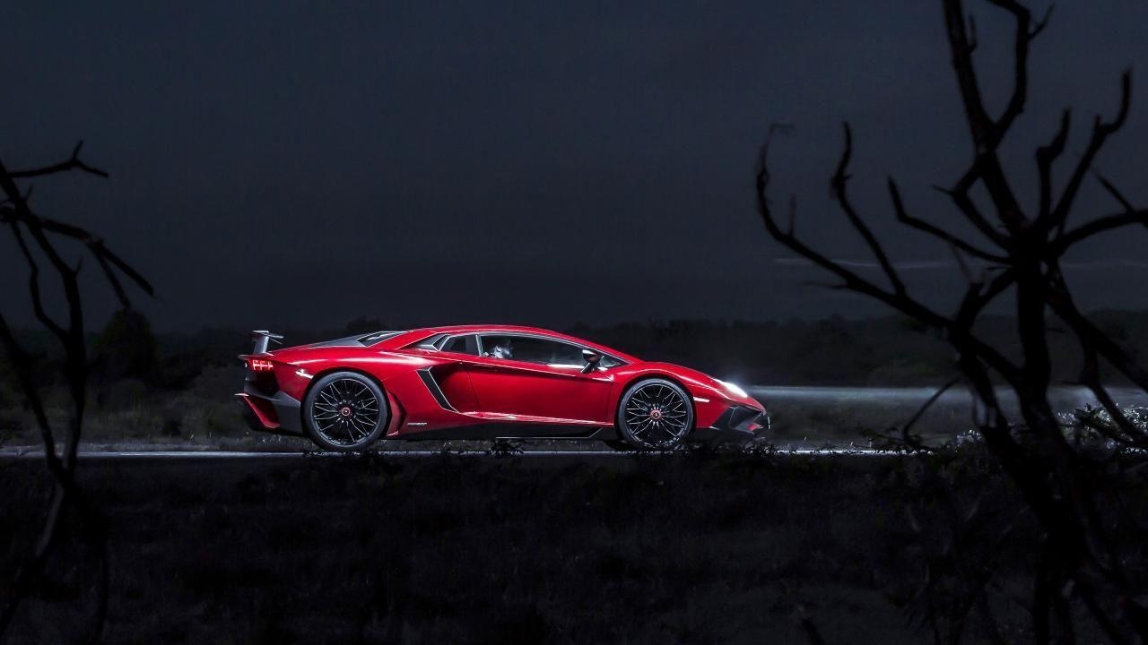 1280x720 Wallpaper: one night in Lambo's 740bhp Aventador SV, Desktop