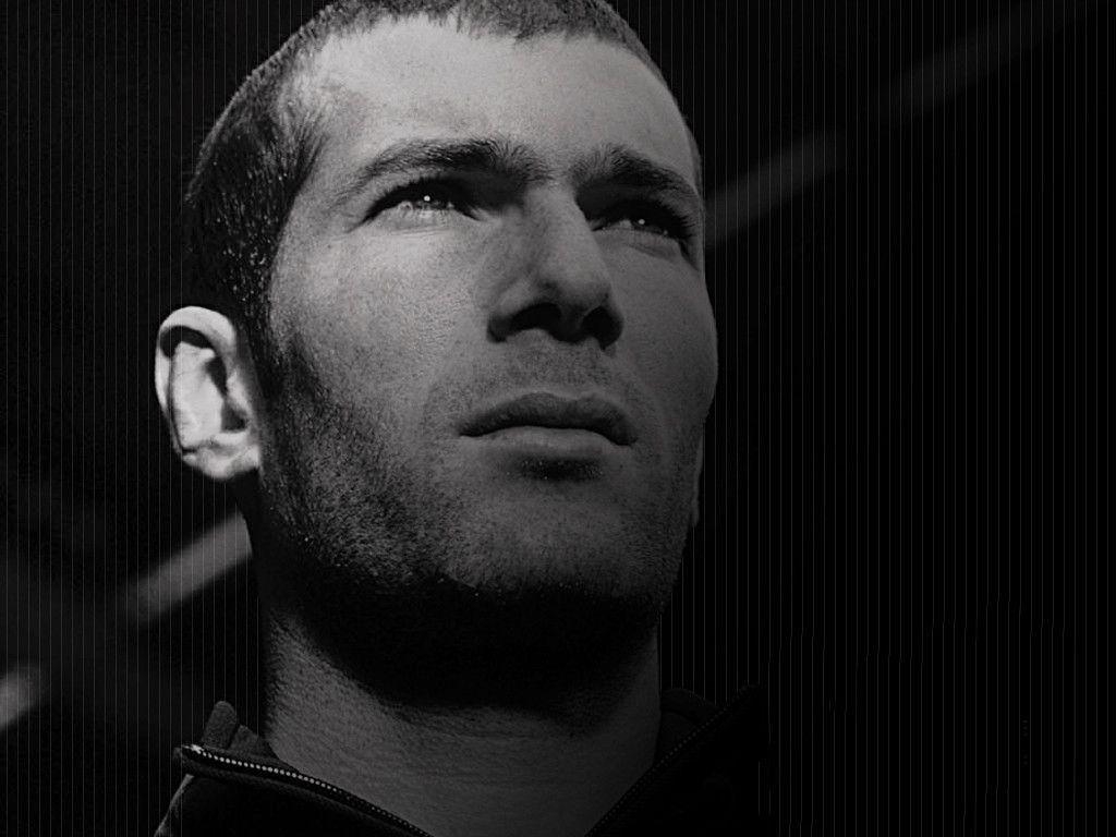 1030x770 Zinedine Zidane in Black and White Wallpaper Wallpaper 57829, Desktop