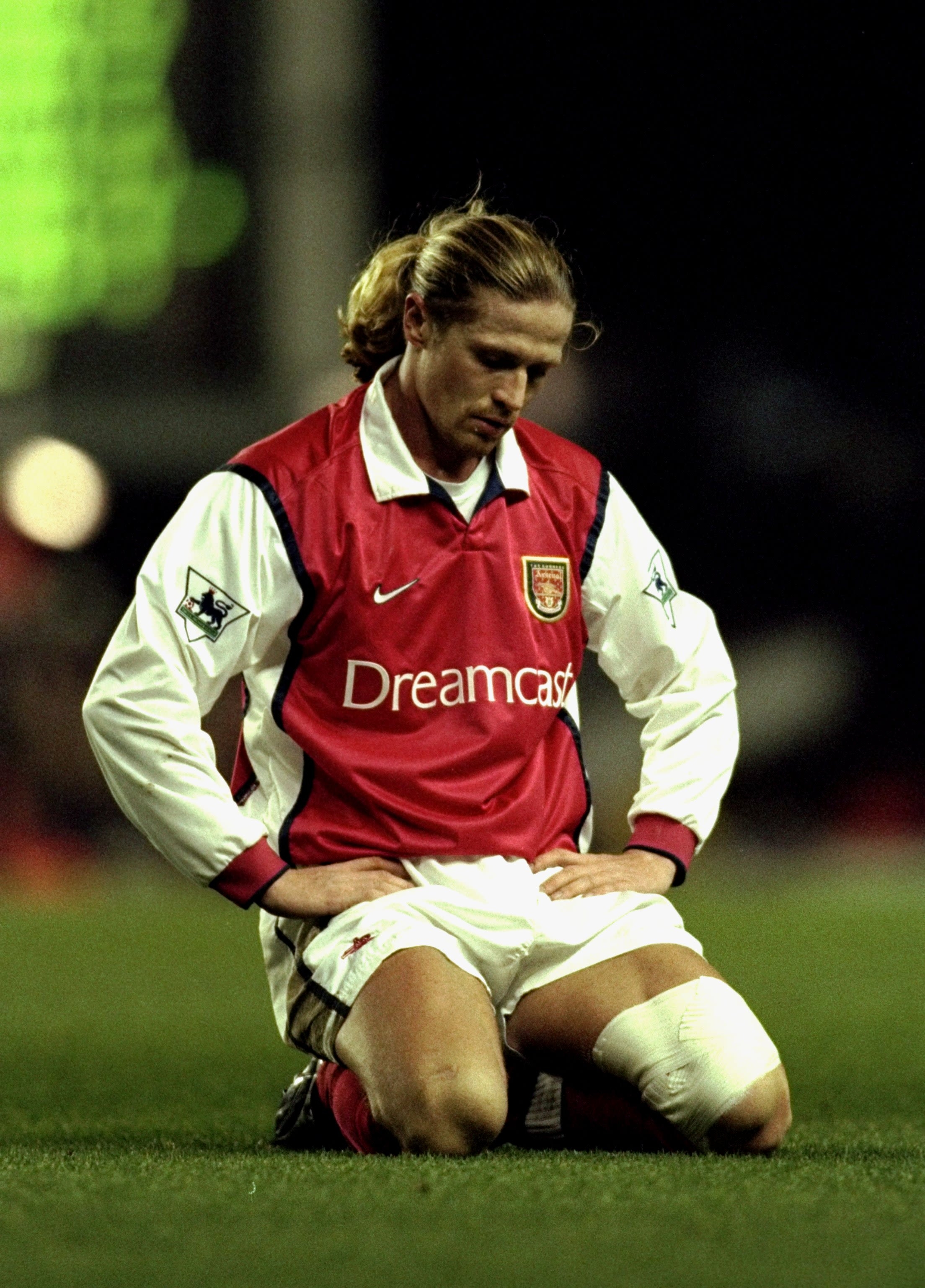 2210x3080 Emmanuel Petit, Phone