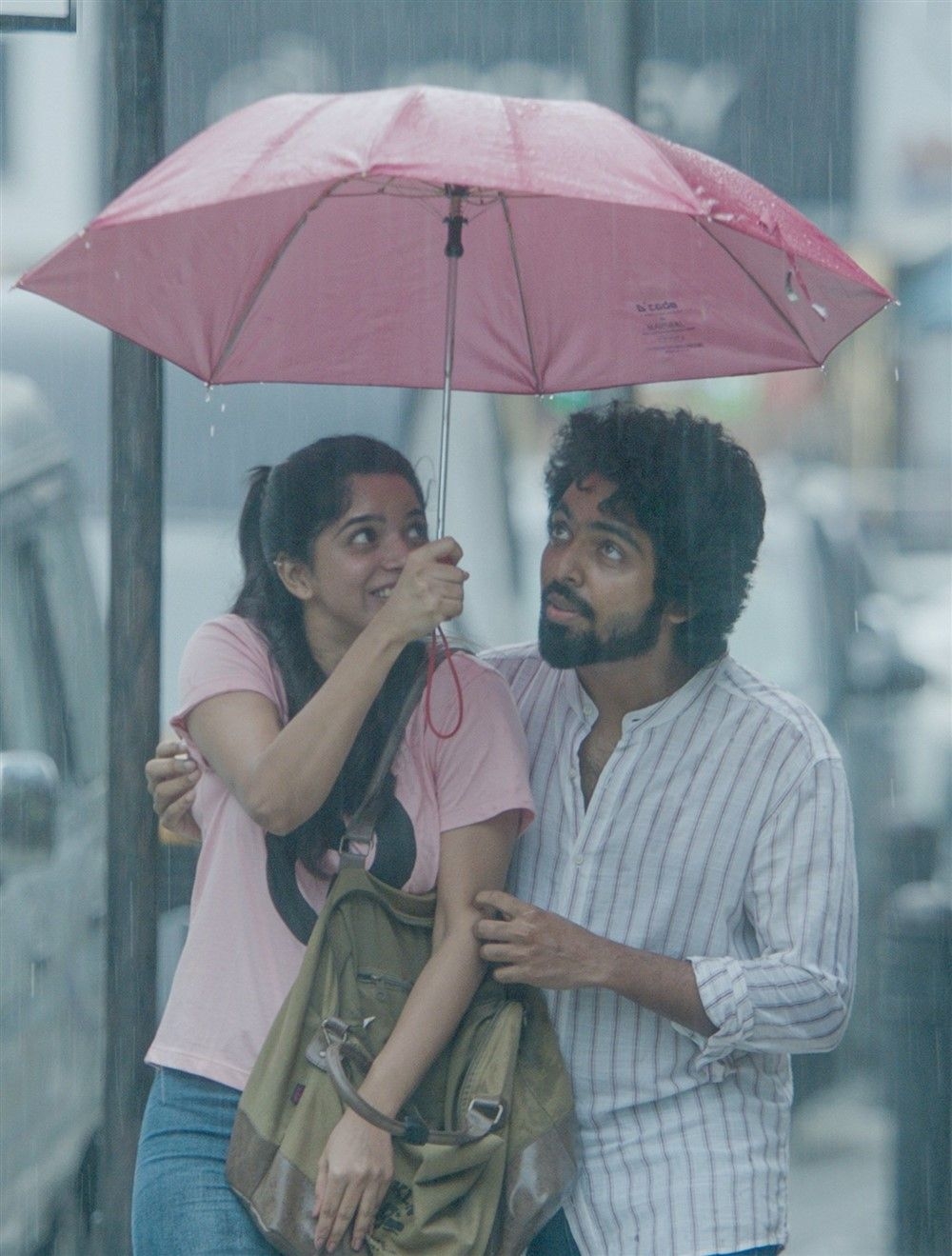 1000x1320 GV Prakash Bachelor Movie Stills, Image, Photo, Gallery, Phone