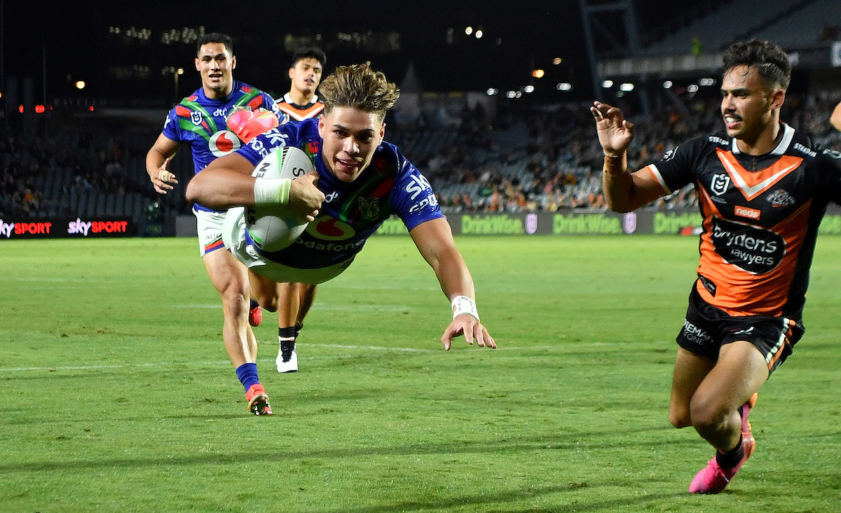 1200x740 NRL: Reece Walsh shines as New Zealand Warriors claw past Tigers, Desktop