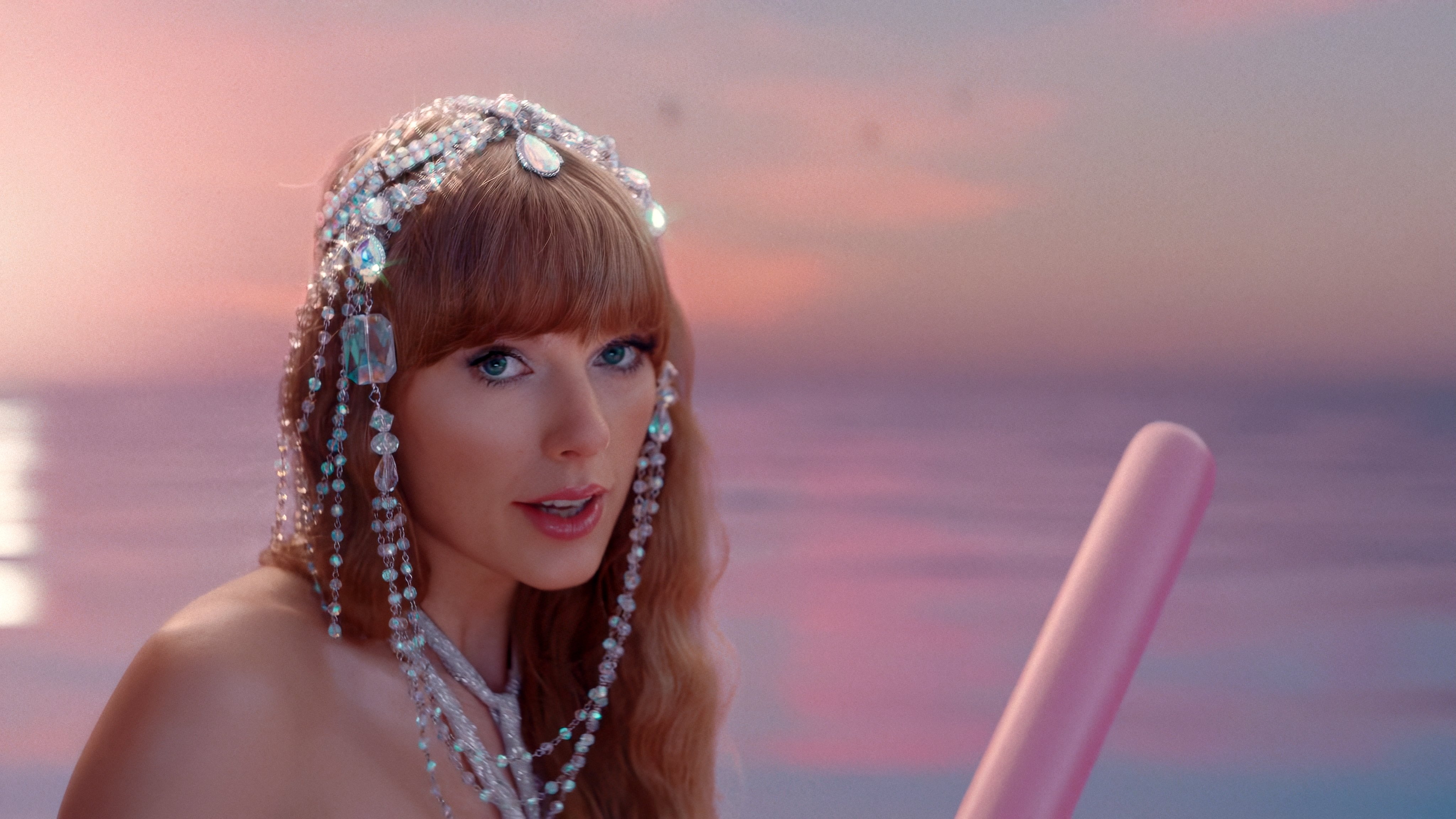 4100x2310 Taylor Swift in 4k (Music Video) UHQ Screen Captures, Desktop