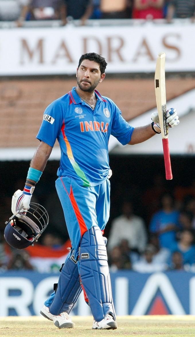 680x1180 Yuvraj Singh, Phone