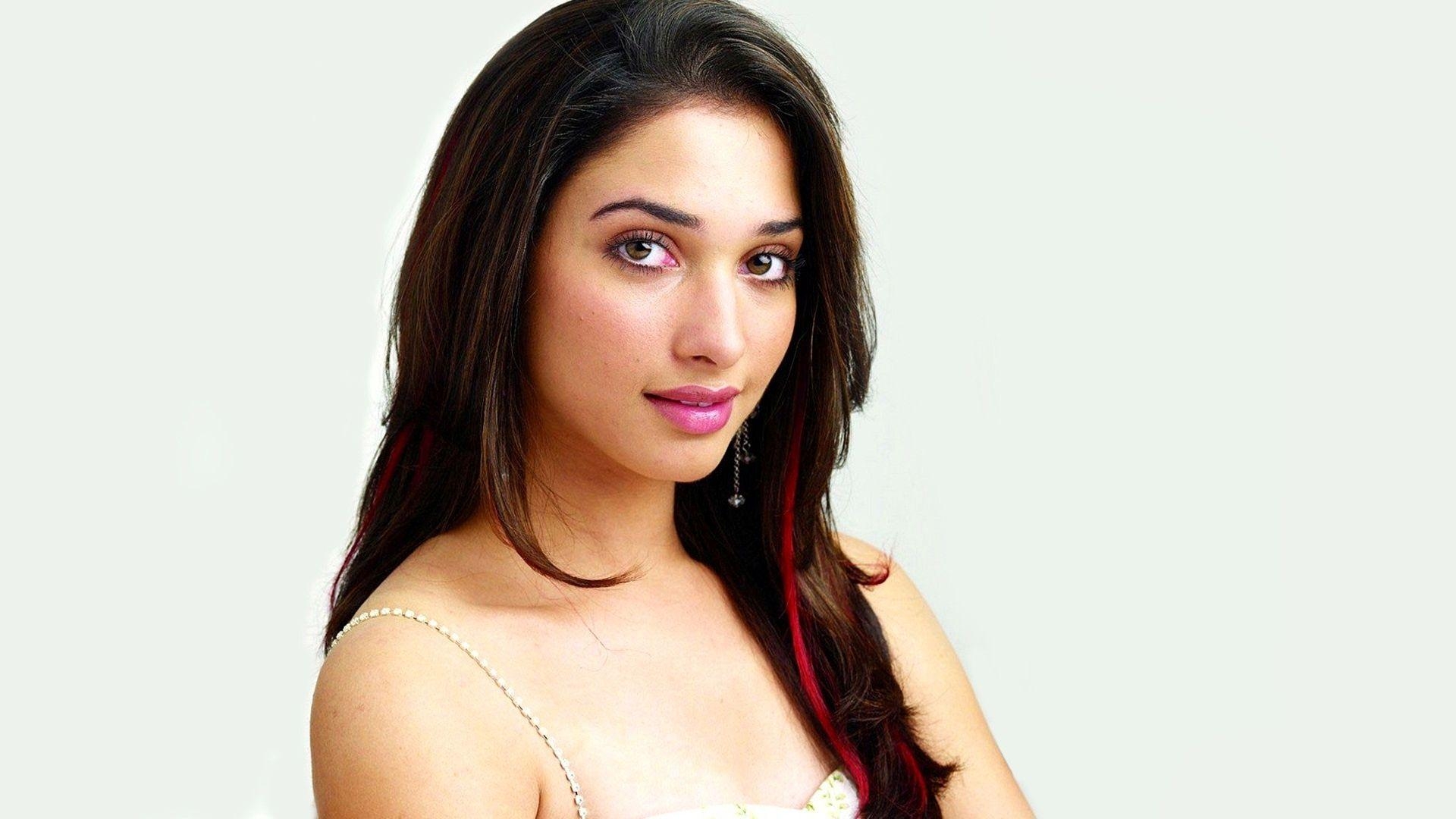 1920x1080 Tamanna South Actress Wallpaper in jpg format for free download, Desktop