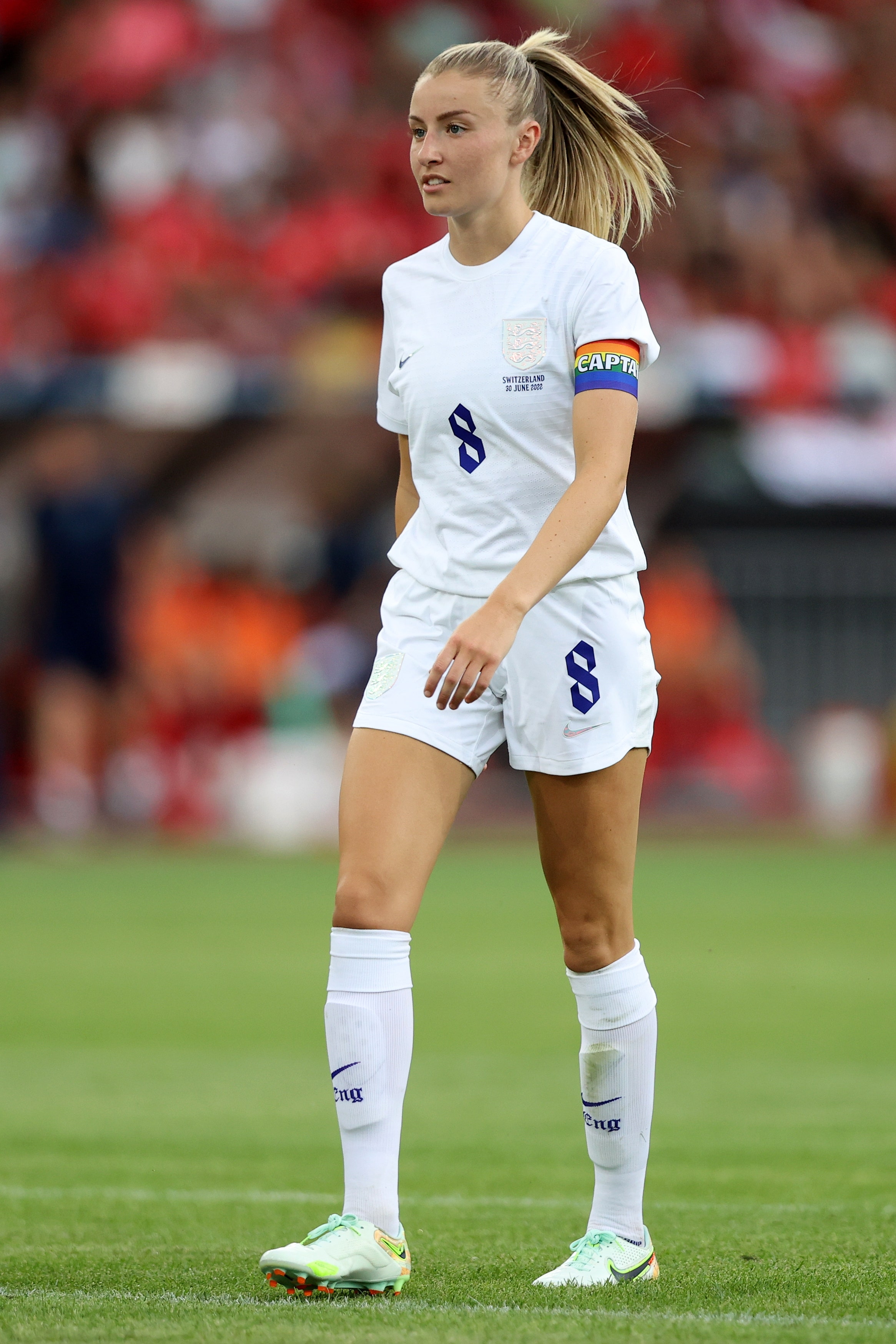 2340x3500 Leah Williamson on the Lionesses' chances of winning Euro 2022 and being an introvert, Phone