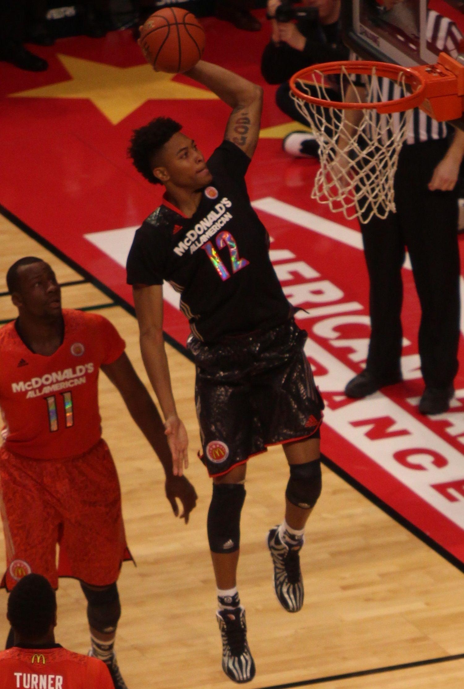 1500x2230 MCDAAG Kelly Oubre tomahawk dunk, Phone