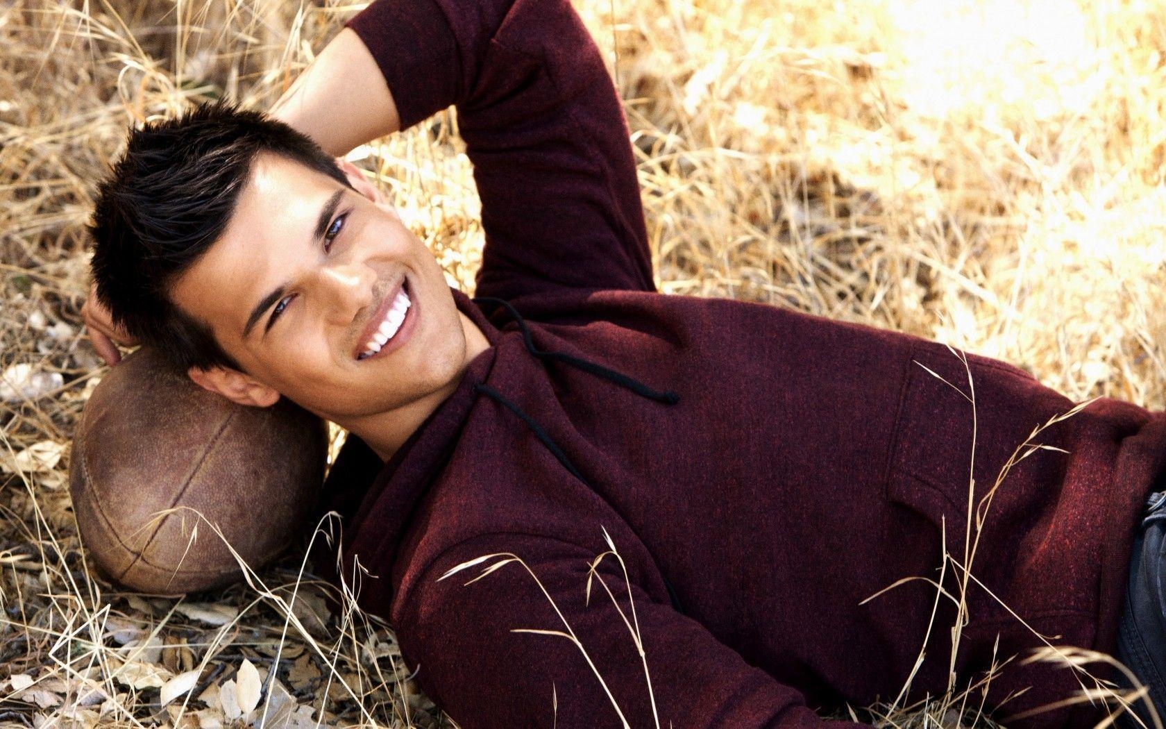 1680x1050 Taylor Lautner Wallpaper HD, Desktop