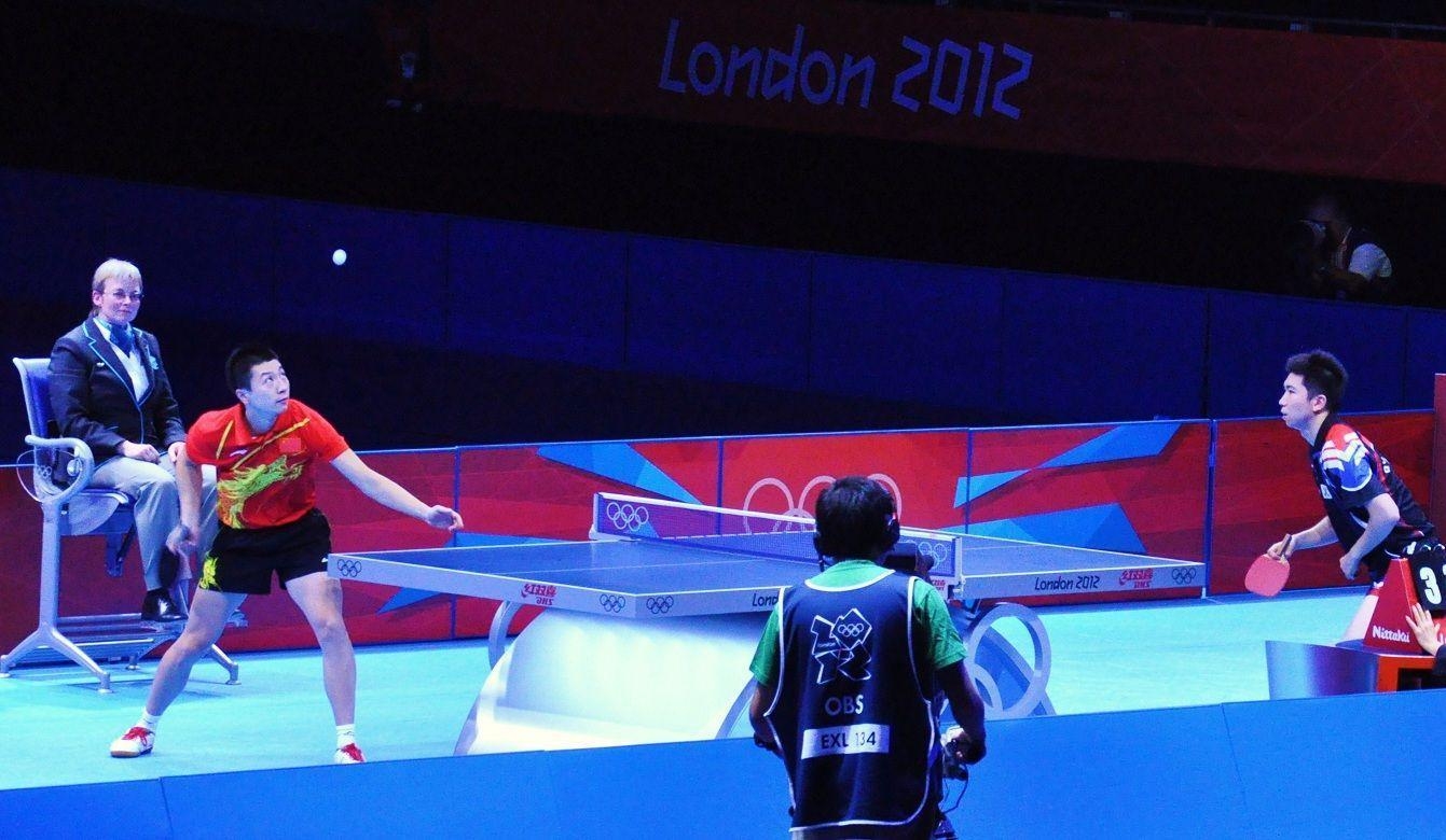 1350x780 High Resolution Creative Table Tennis Picture, Desktop