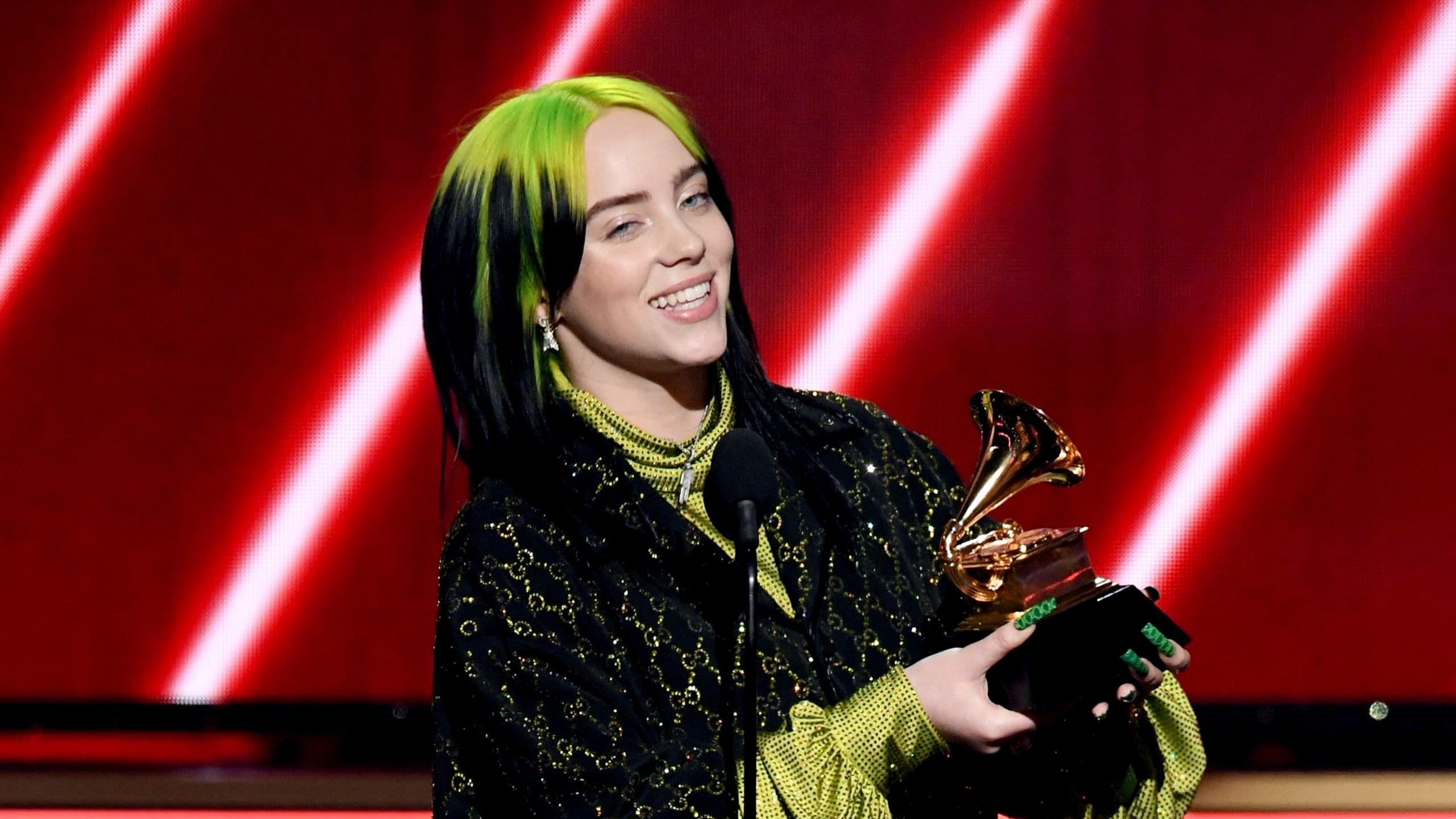 2560x1440 Billie Eilish Swept the Big Four Categories at Grammys 2020, Desktop