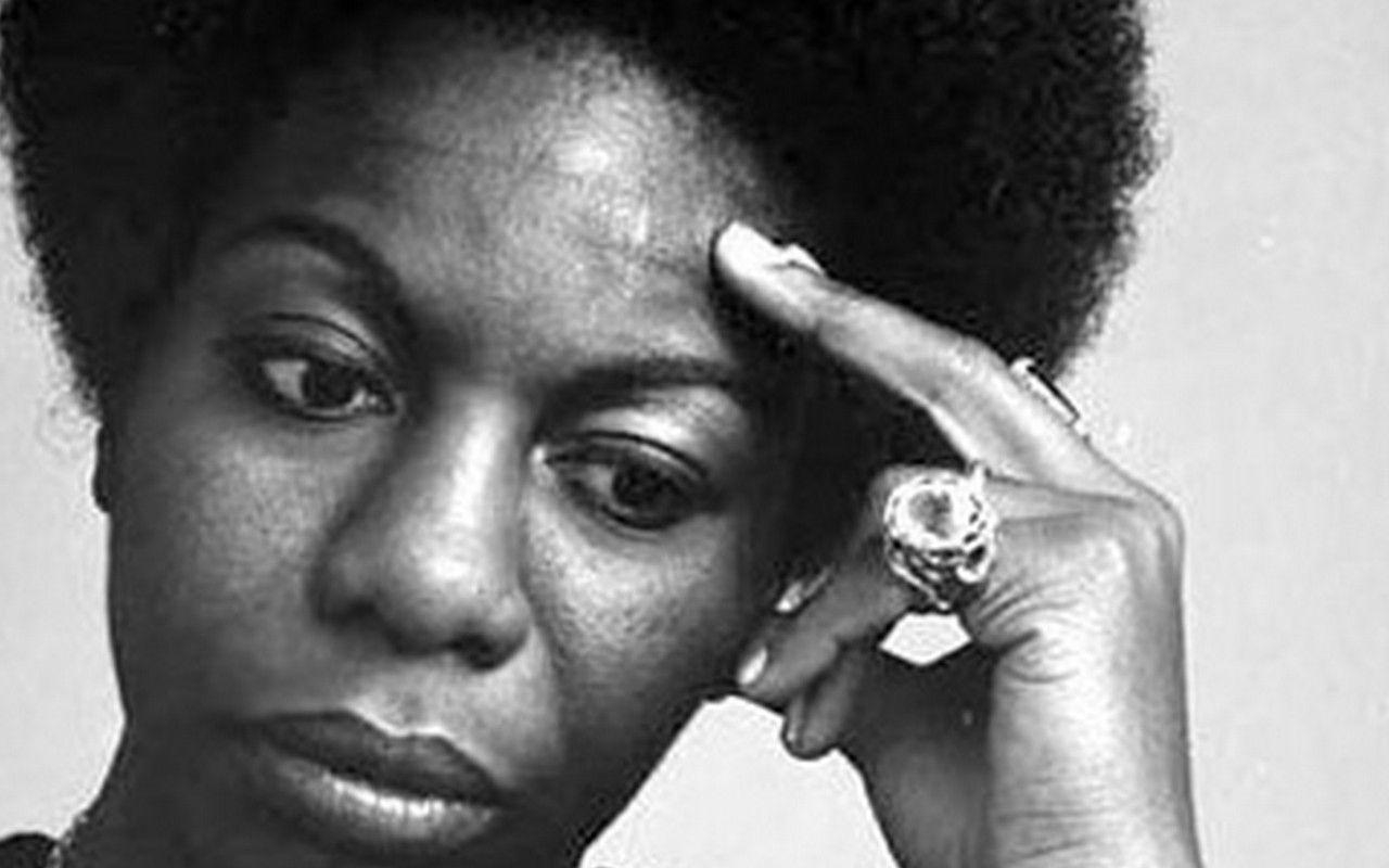 1280x800 RANDOM RETRO Nina Simone- To Be Young, Gifted and Black, Desktop