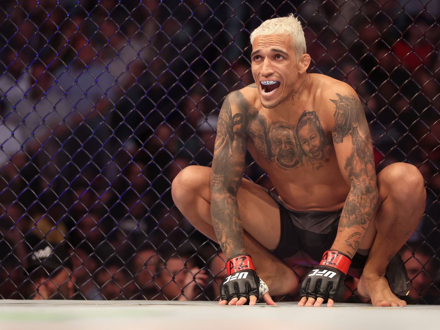 1400x1050 Charles Oliveira vacating title shakes up lightweight division in latest UFC rankings update, Desktop