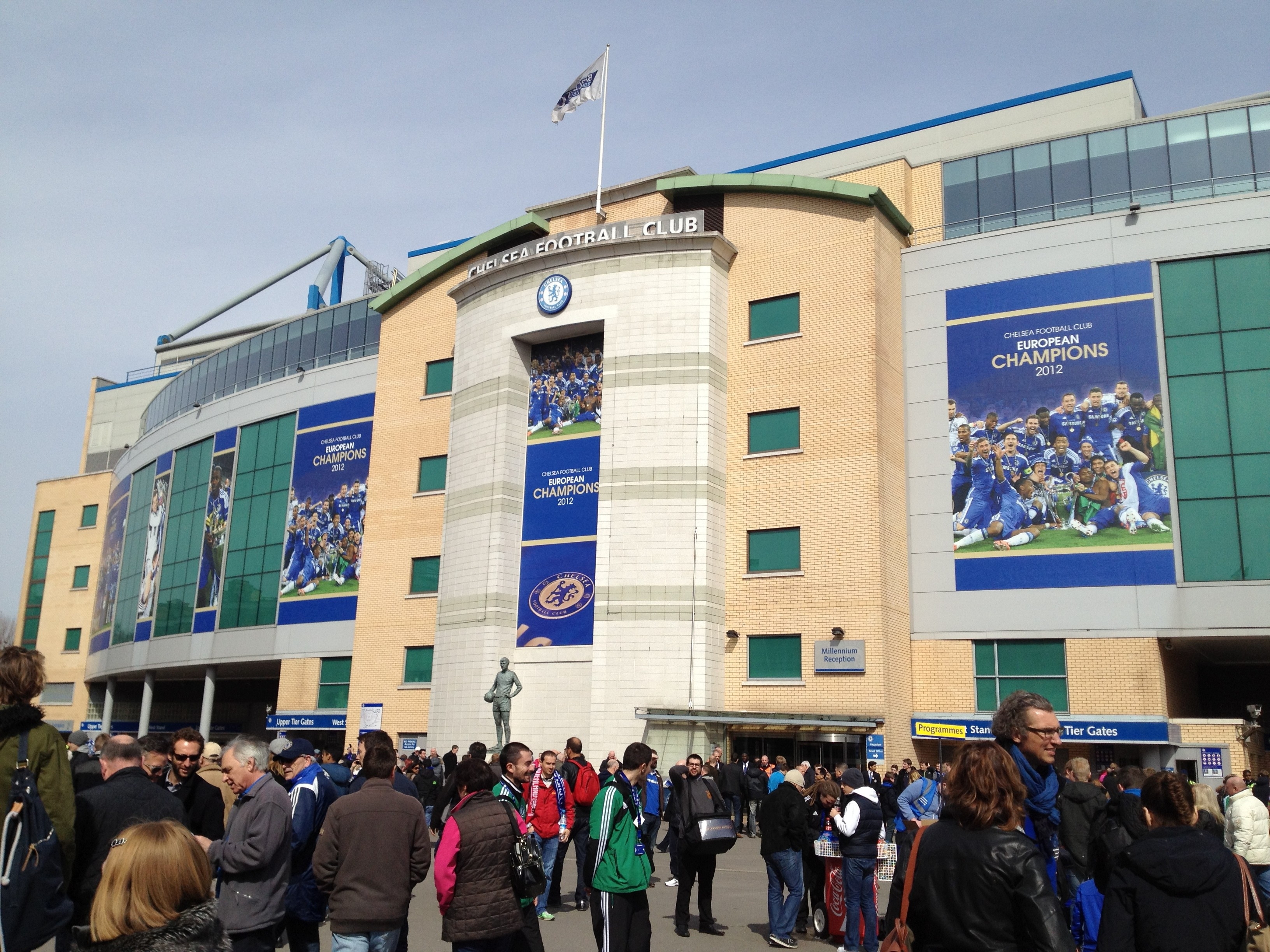 3270x2450 Chelsea Football Club Stadium Photo Windows Mac Colourful, Desktop