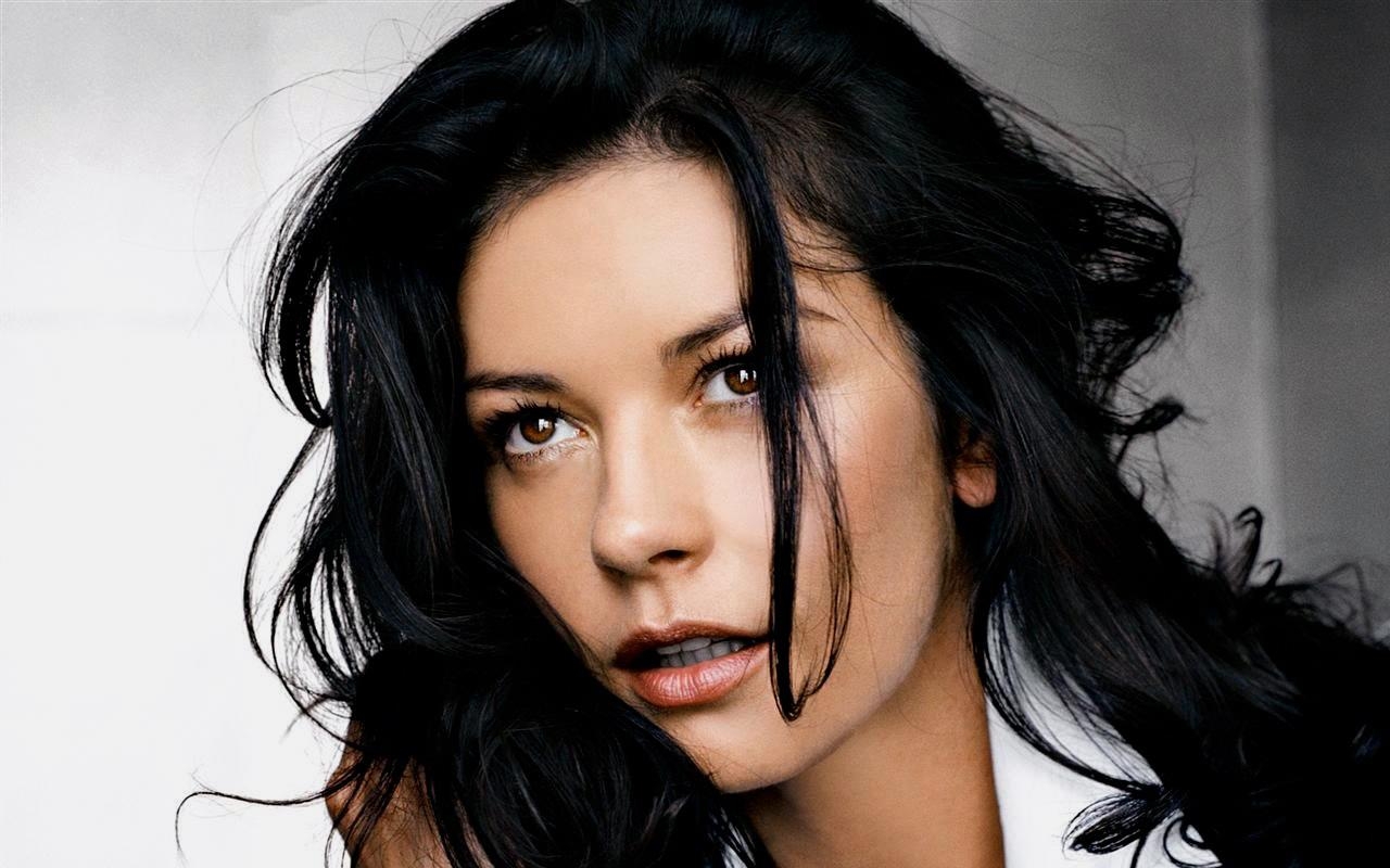 1280x800 Catherine Zeta Jones Wallpaper, Desktop