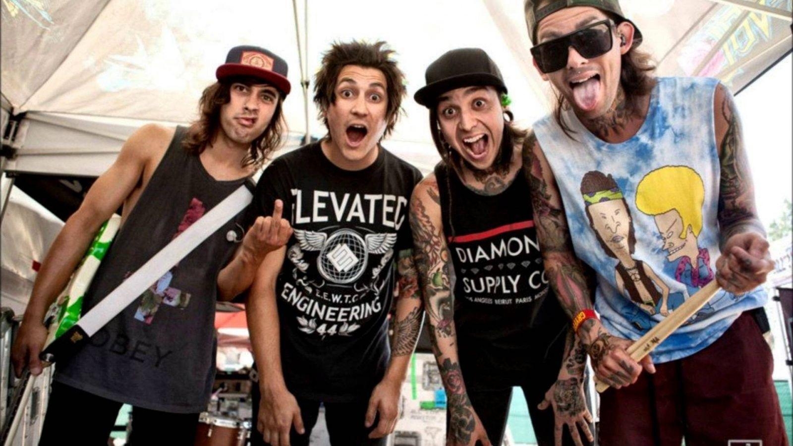 1600x900 Pierce the Veil Desktop Wallpaper, Desktop