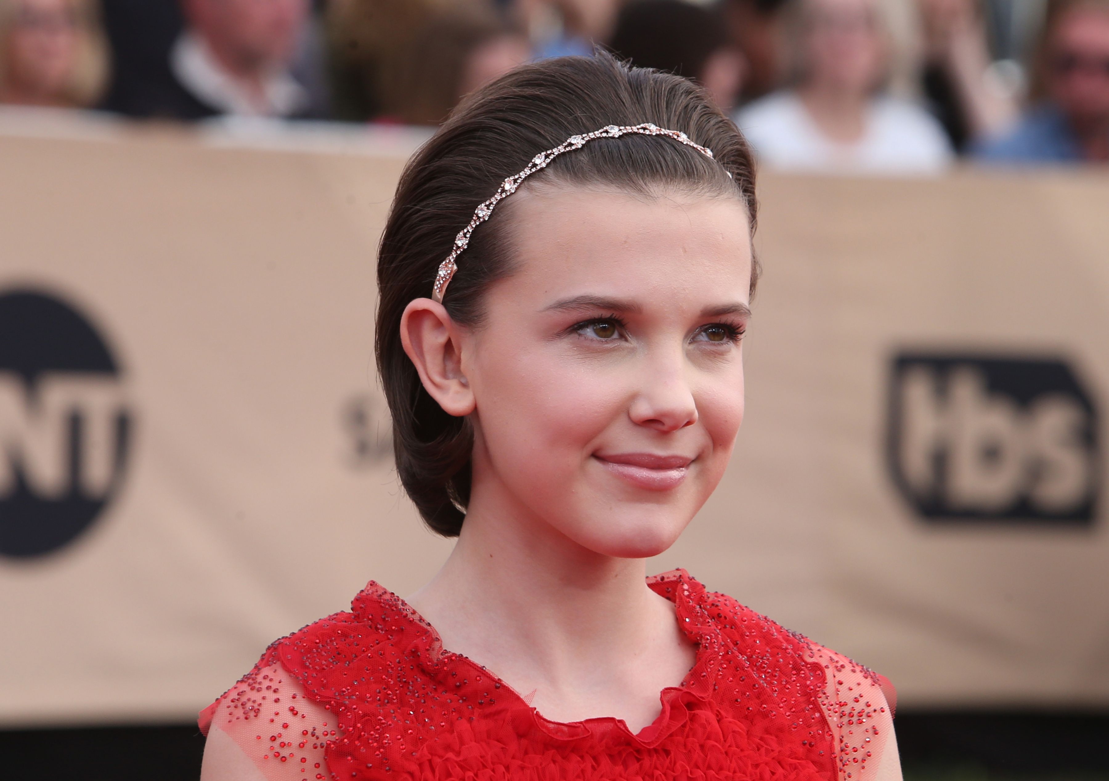 3600x2540 Millie Bobby Brown Reached 11 Million Followers On Instagram, Desktop