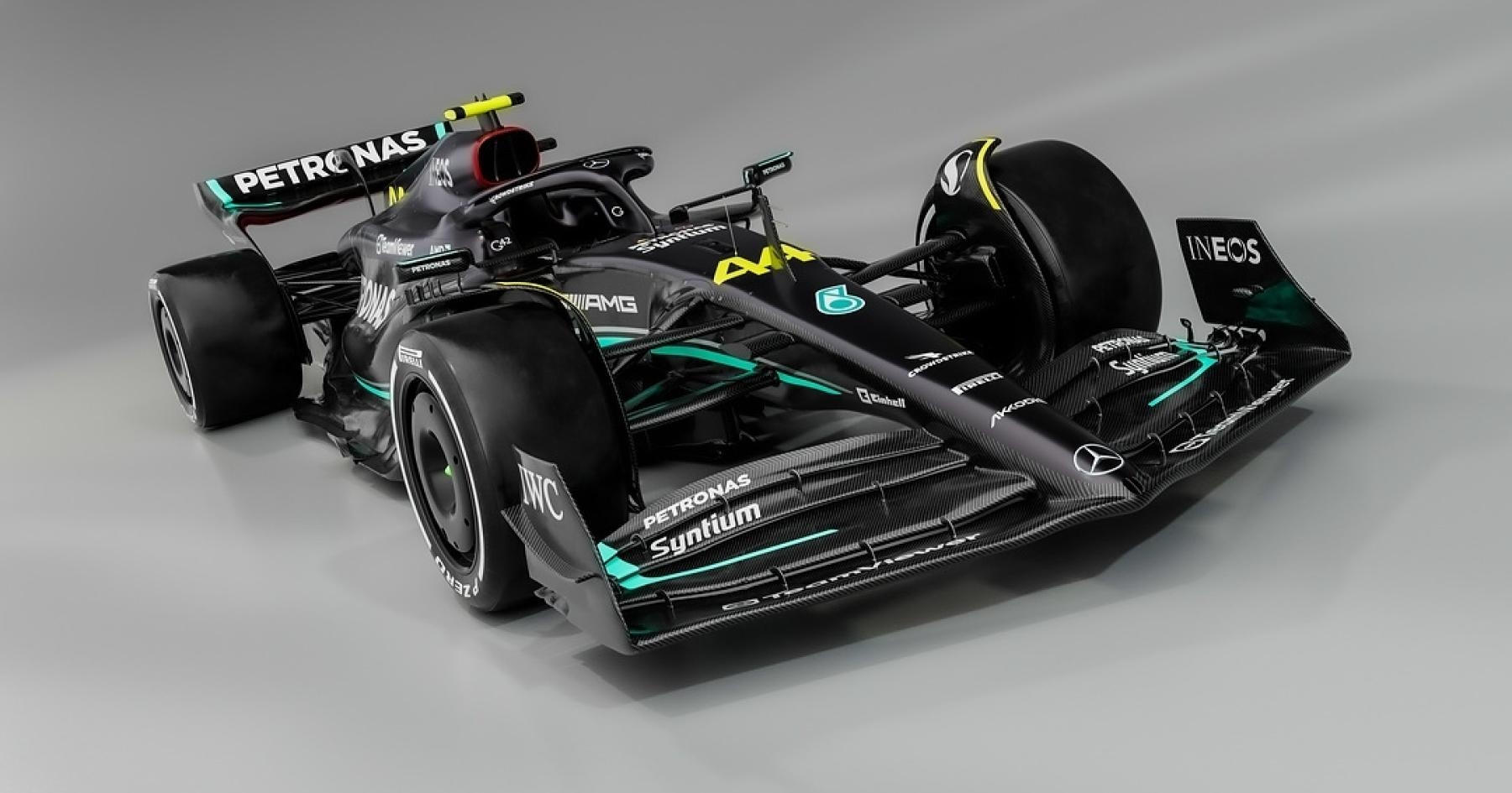 1800x950 Photos: Mercedes' new W14 revealed, Desktop