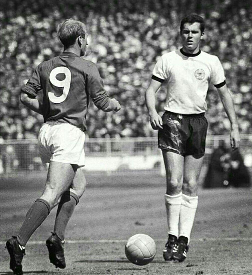 1020x1110 England's Bobby Charlton vs Germany's Franz Beckenbauer in World Cup, Phone