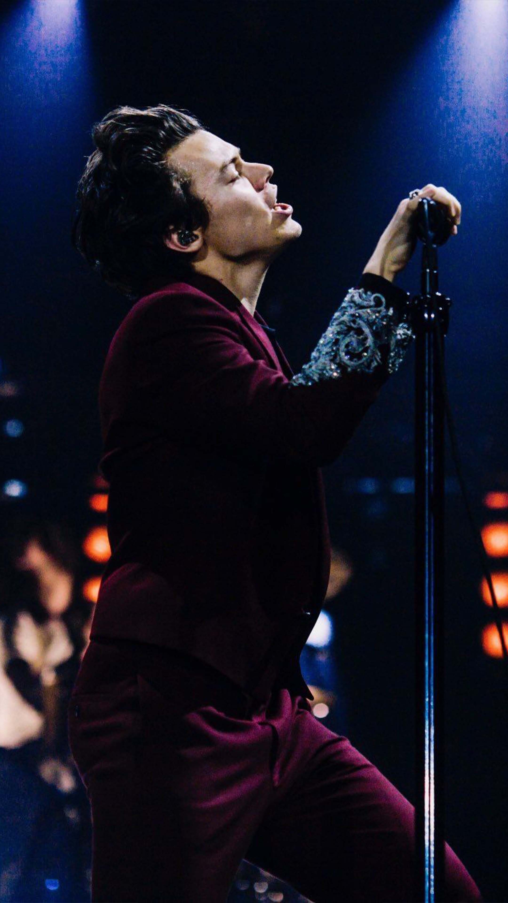 2160x3840 Harry Styles In Live Concert 4K Ultra HD Mobile Wallpaper, Phone