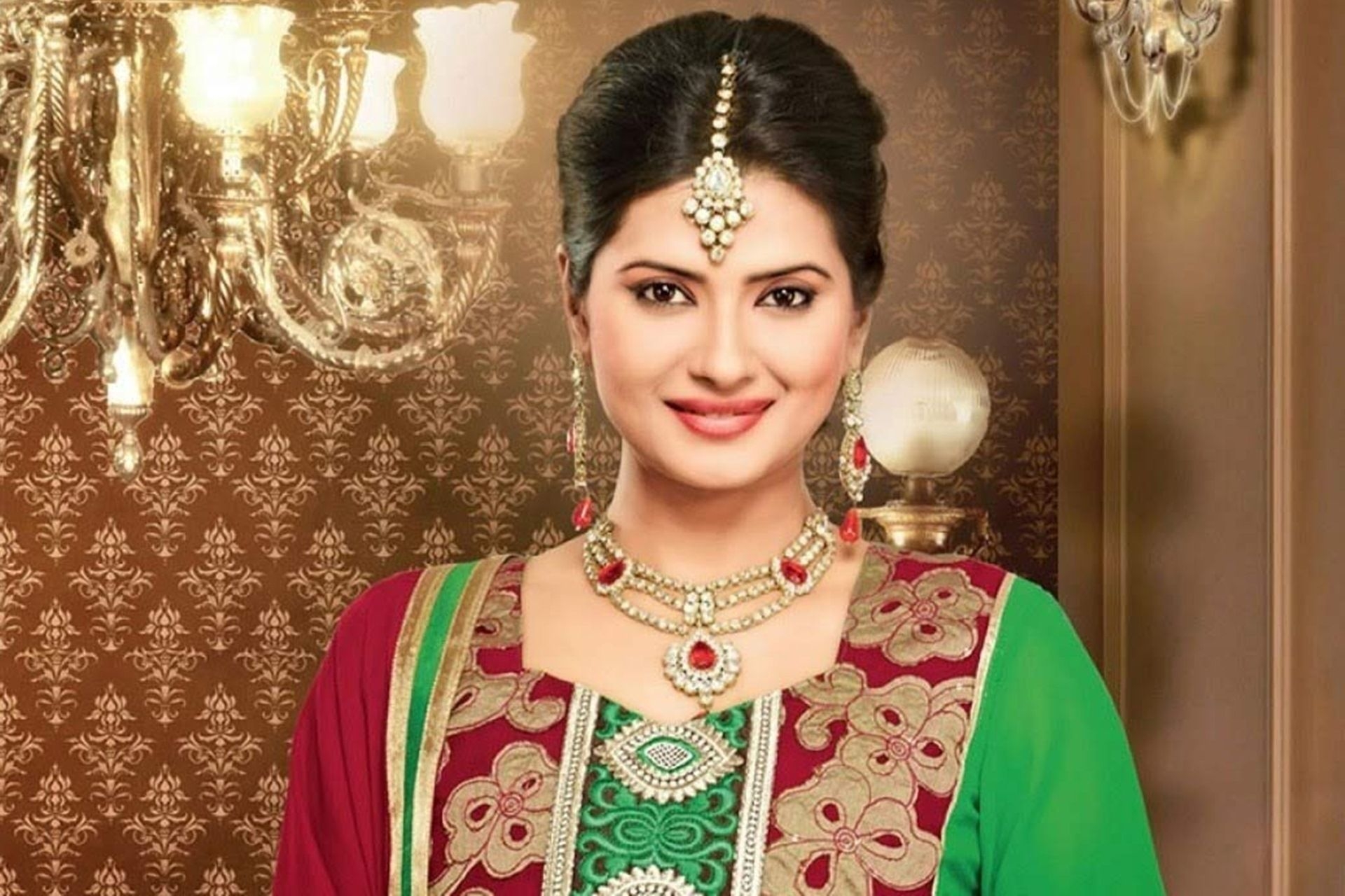 1920x1280 Kratika Sengar Wallpaper 36447, Desktop