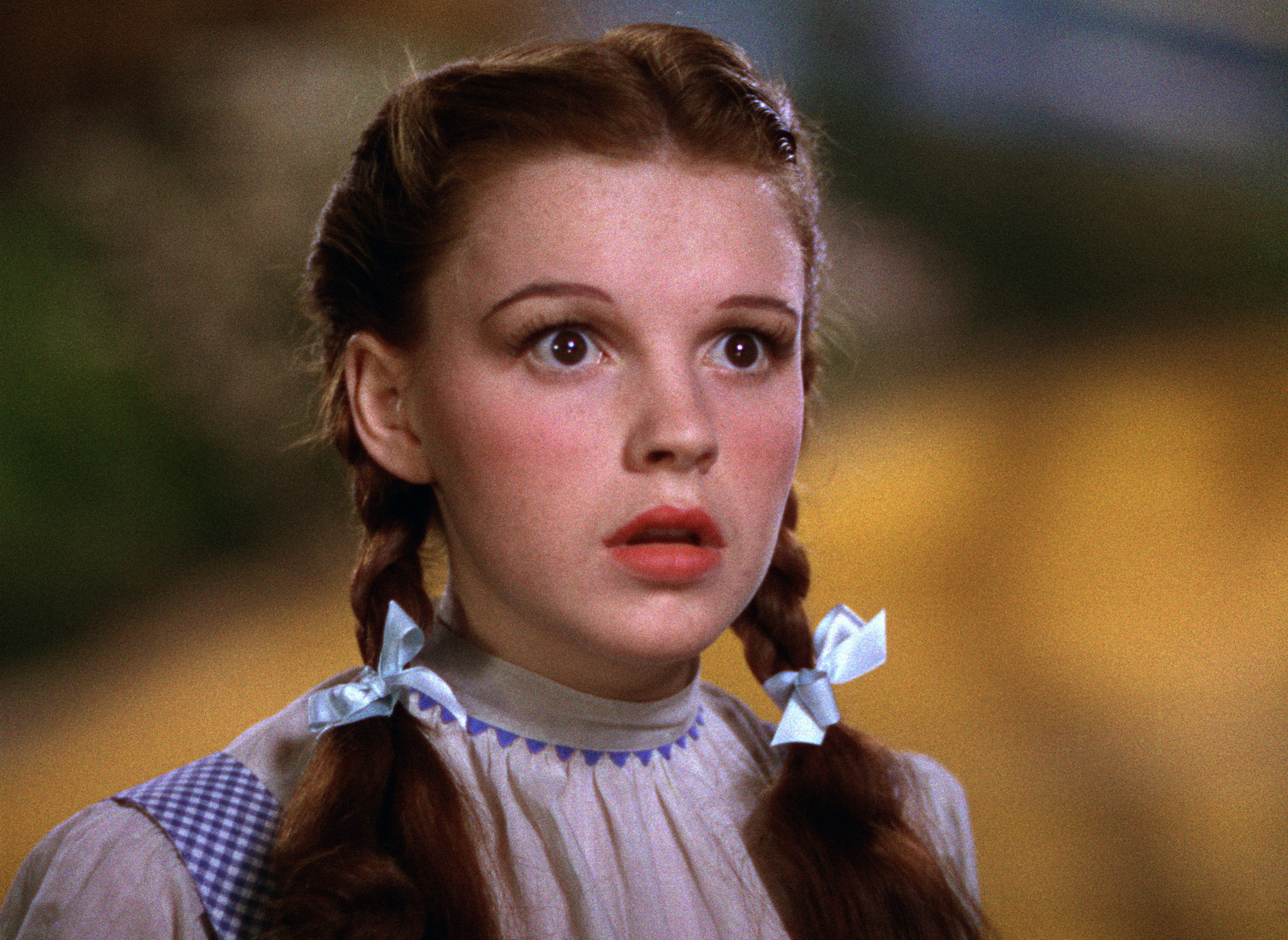 2050x1500 Judy Garland as Dorothy in The Wizard of Oz HD Wallpaper, Desktop